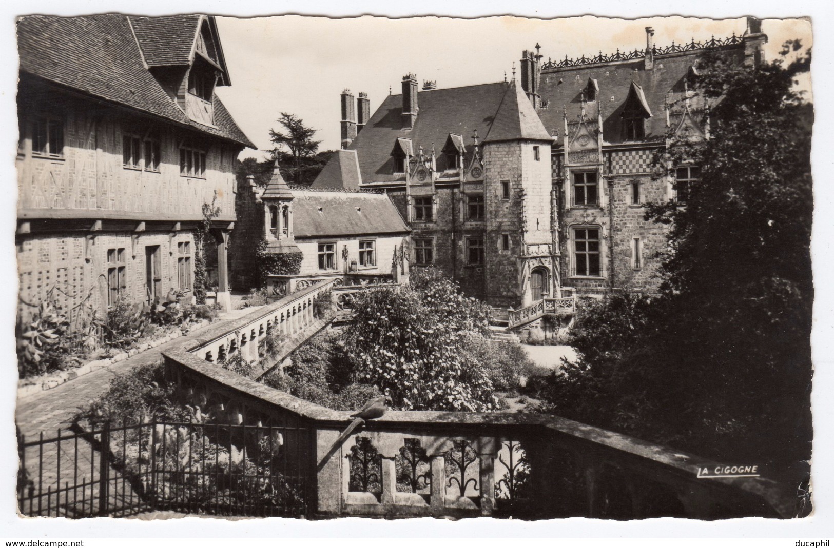 PARC ZOOLOGIQUE DE CLERES LE MANOIR ET CHATEAU - Clères