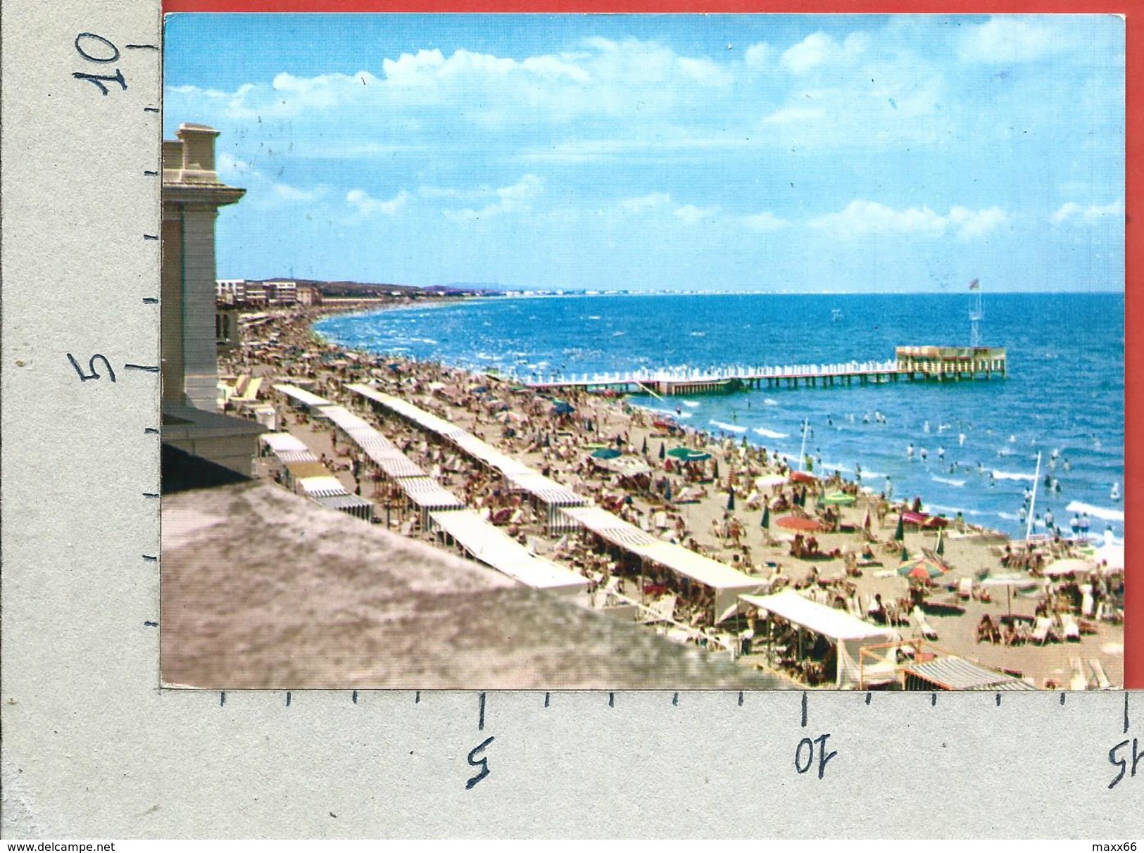 CARTOLINA VG ITALIA - CATTOLICA (RN) - Spiaggia - 10 X 15 - ANN. 1961 - Rimini