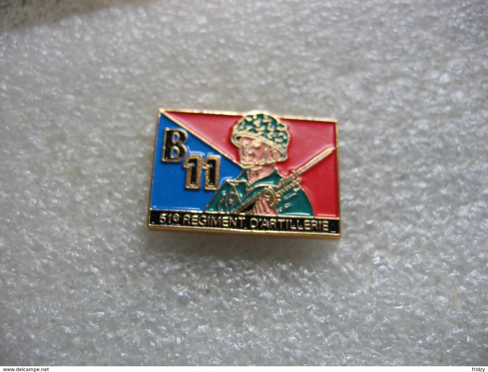 Pin's Militaire, 51eme Régiment D'artillerie, B11 - Militaria