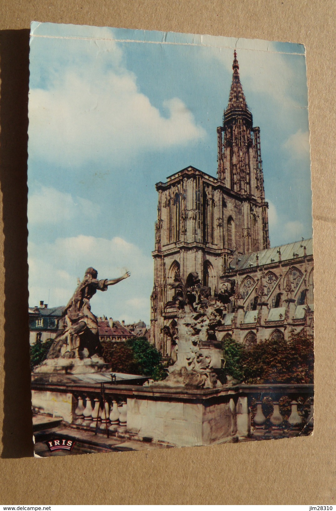 67 / Bas Rhin - Strasbourg - La Cathédrale Vue Du Palais Des Rohan - Strasbourg