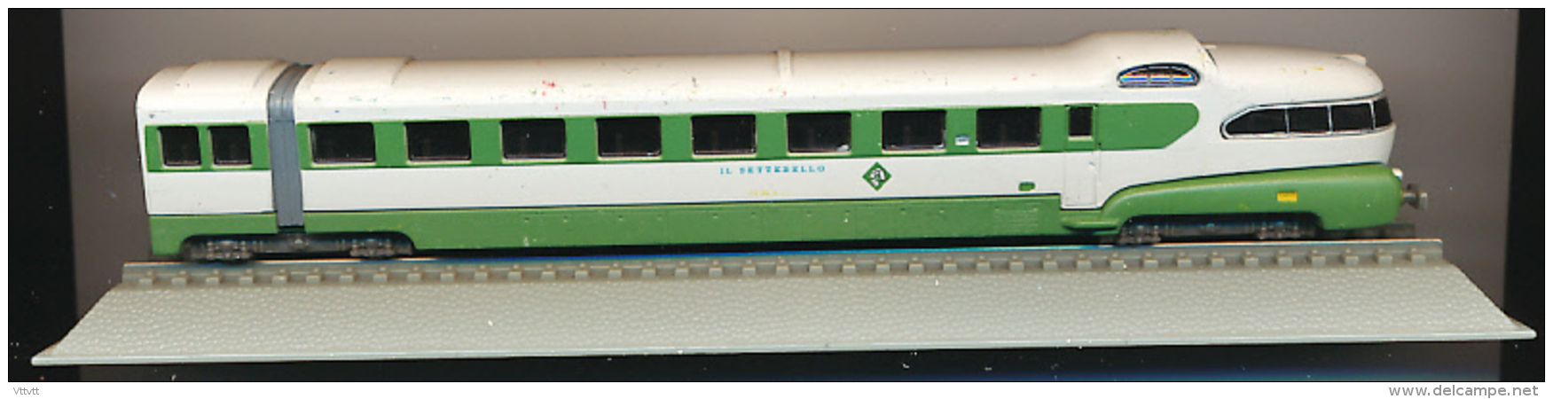 Locomotive : ETR 300 "Settebello", Echelle N 1/160, G = 9 Mm, Italy, Italie - Locomotives