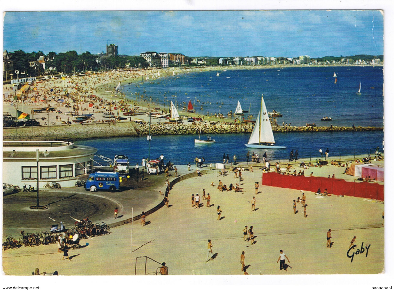 LE POULIGUEN LA BAULE  ENTREE DU PORT ET PLAGE BENOIT - Le Pouliguen