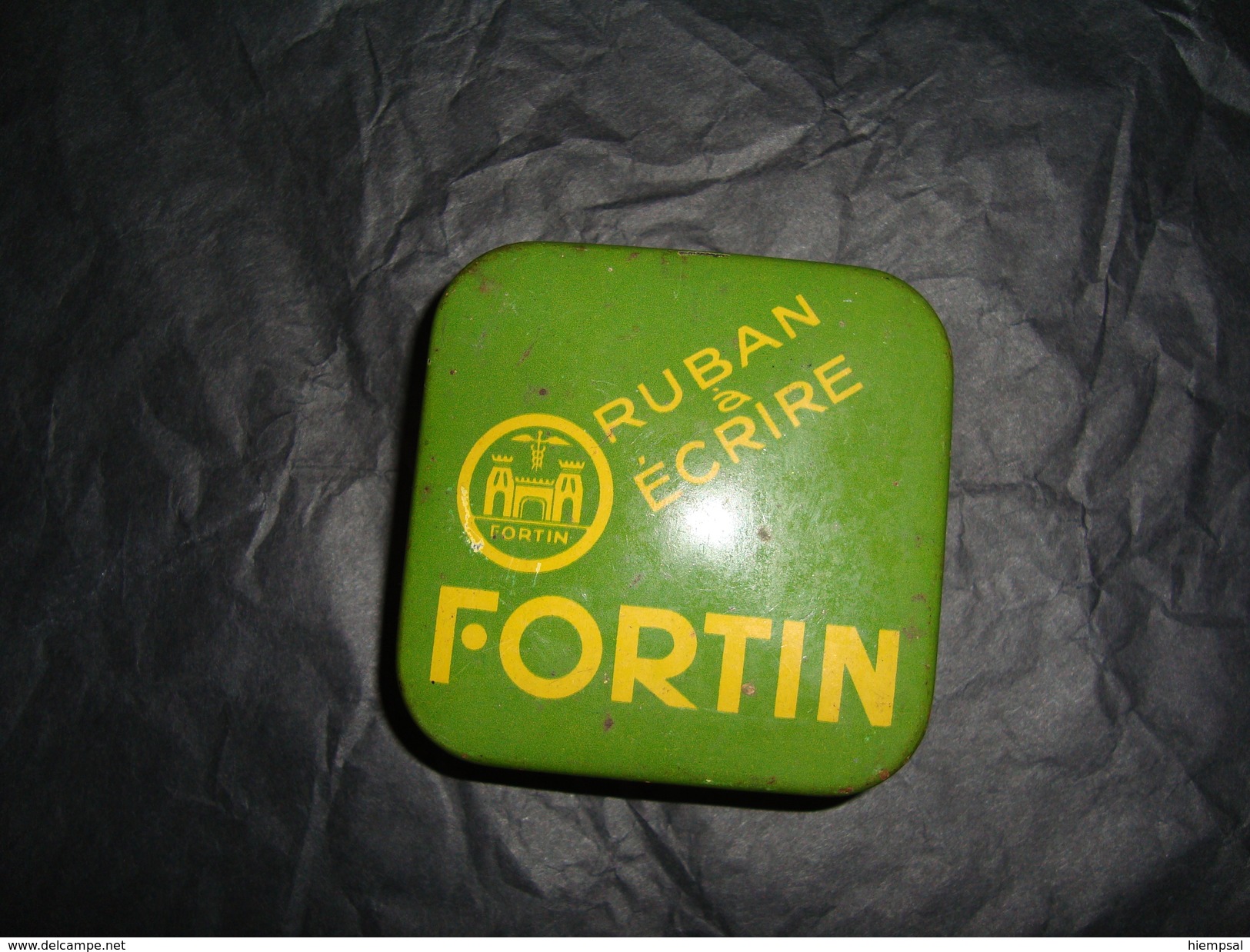 ANCIENNE BOITE  EN TOLE   POUR.(( RUBAN A ECRIRE  FORTIN )) - Encriers