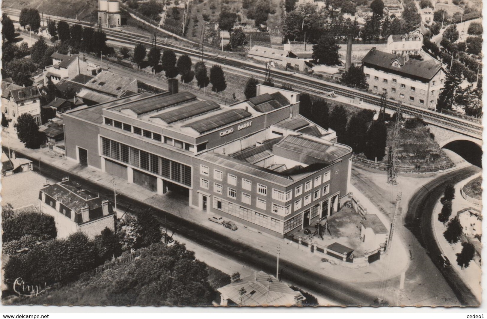 HARDRICOURT  L'USINE CACAO BARRY  VUE AERIENNE - Hardricourt