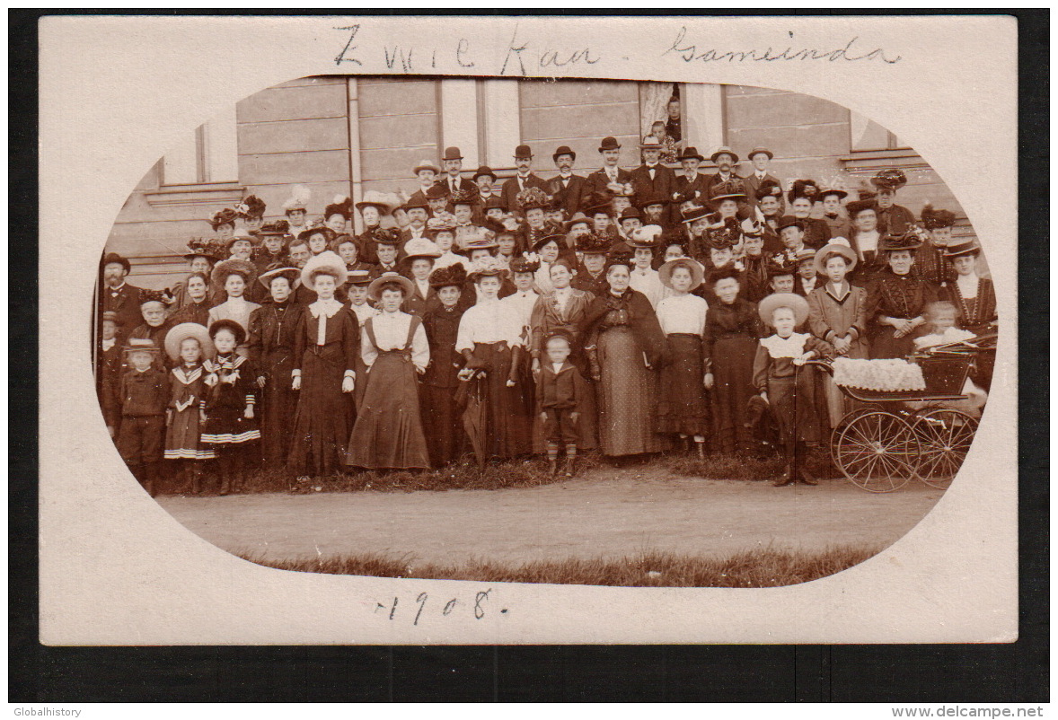 DD1312 - ZWICKAU - GROSSE FAMILIE - PHOTOKARTE - Zwickau