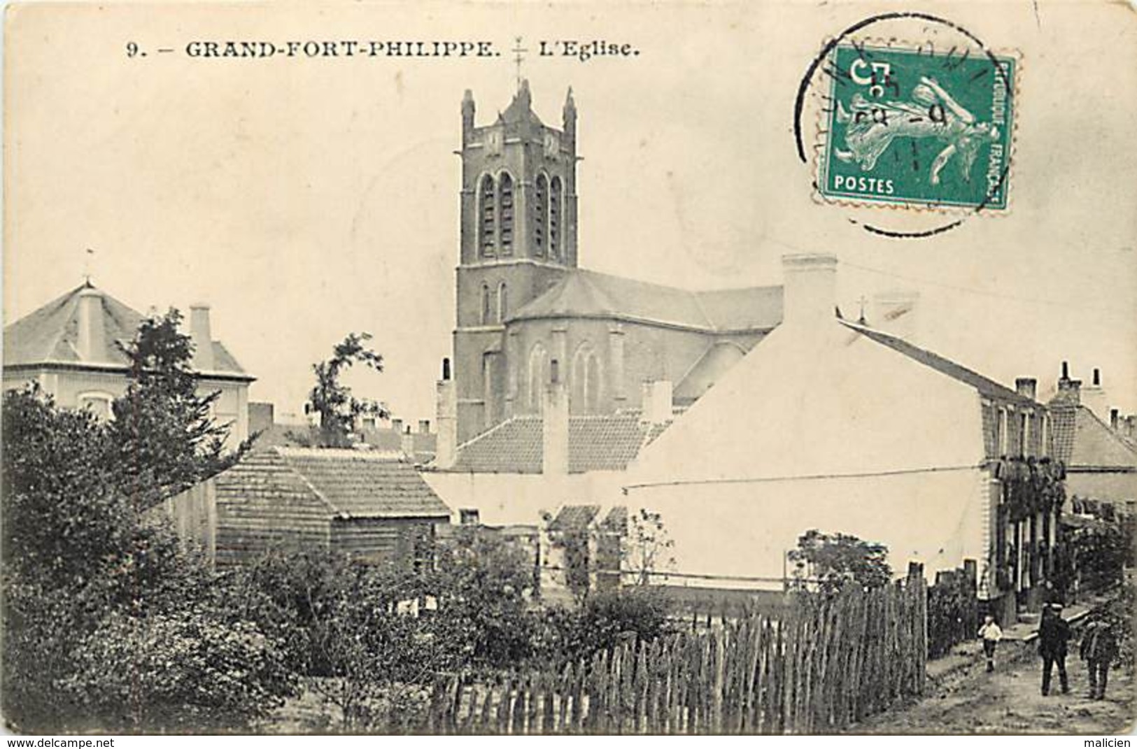 - Nord -ref- A687-  Grand Fort Philippe - L Eglise Et Jardins - Carte Bon Etat - - Autres & Non Classés