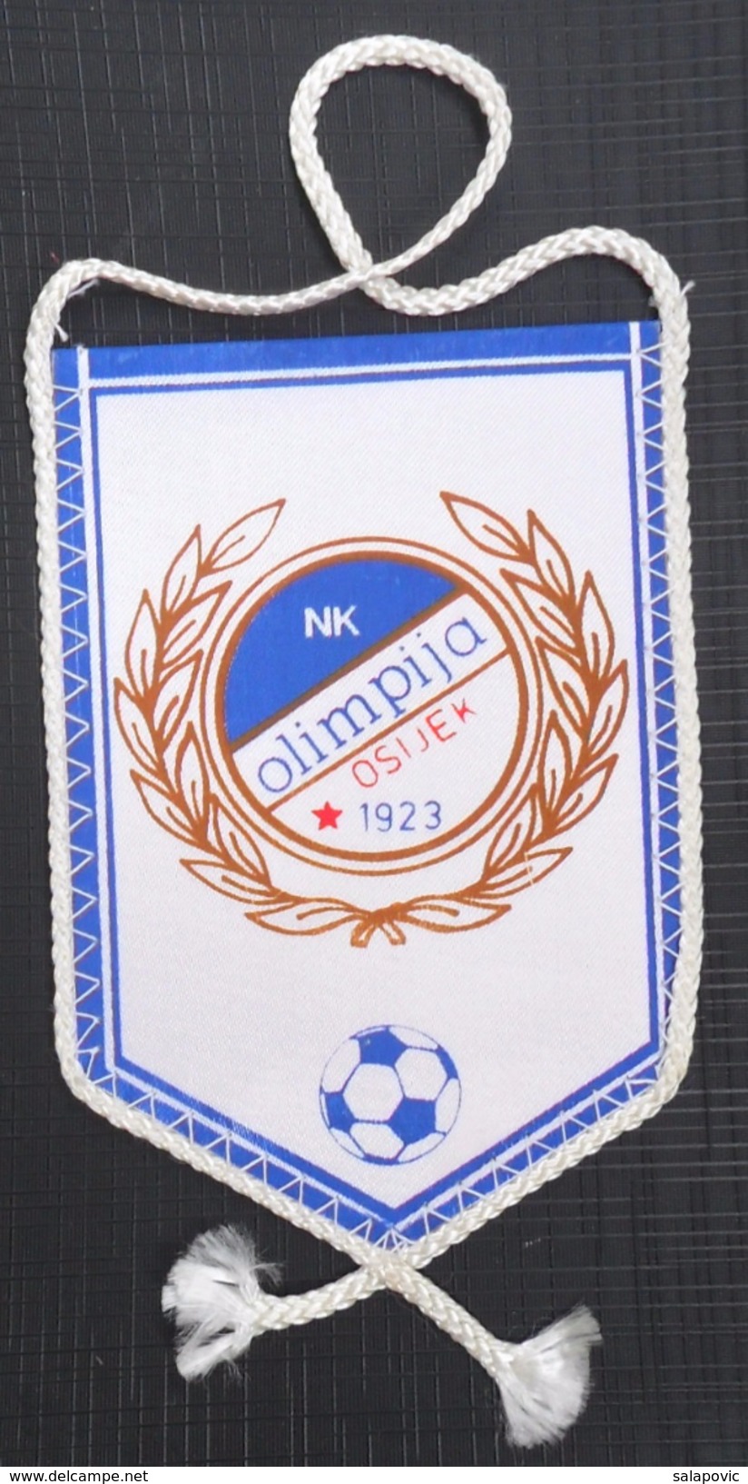 NK OLIMPIJA, OSIJEK, CROATIA  FOOTBALL CLUB, CALCIO OLD PENNANT, SPORTS FLAG - Bekleidung, Souvenirs Und Sonstige