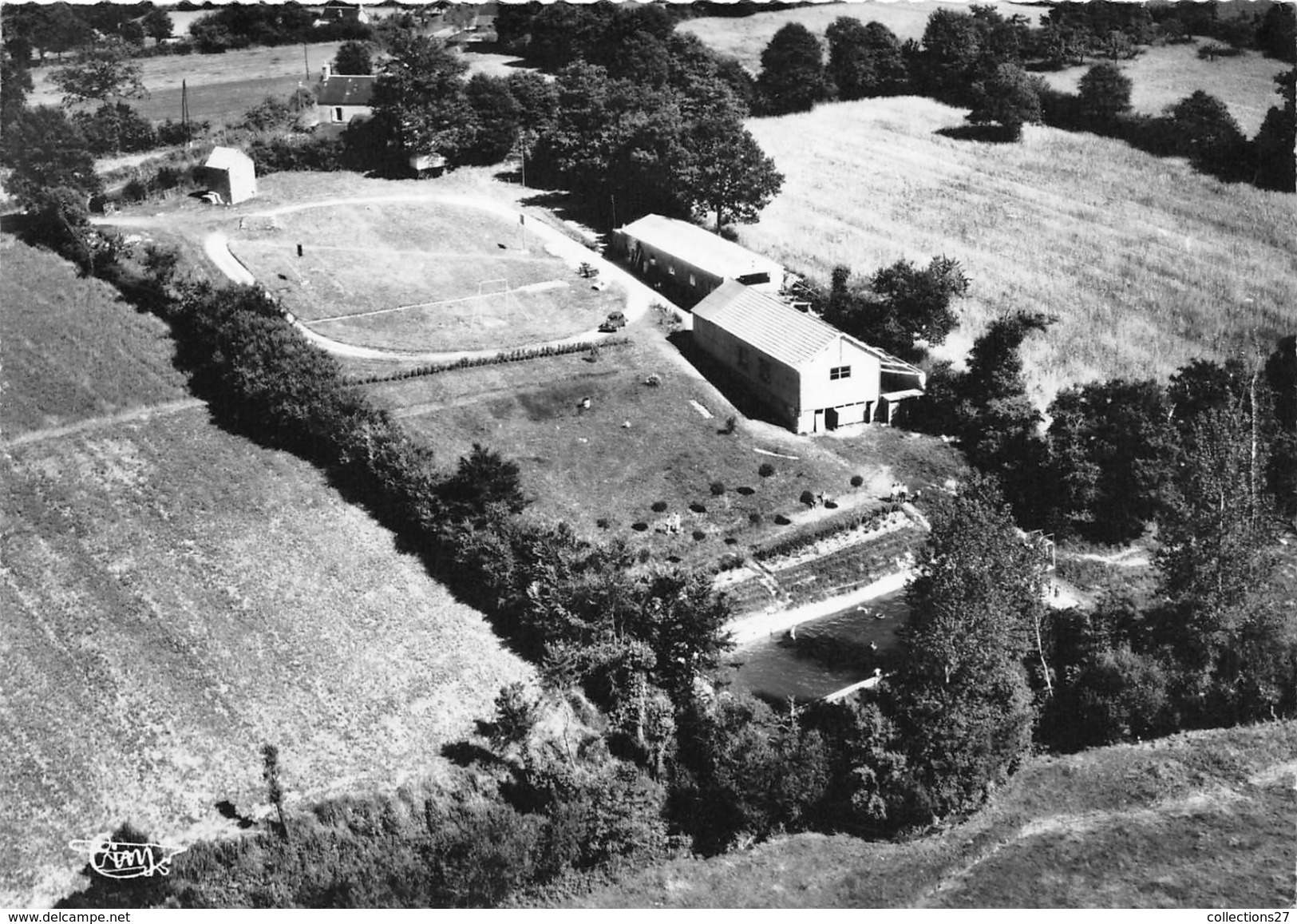 36-SAINT-DENIS-DE-JOUHET- LA PISCINE - Autres & Non Classés