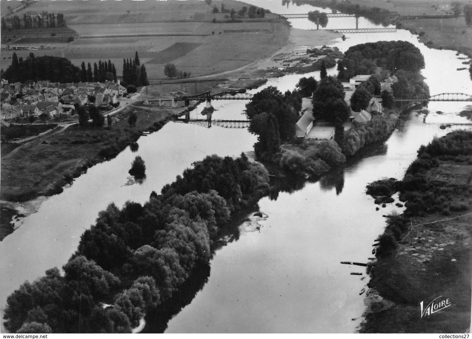 37-L'ILE-BOUCHARD- LA VIENNE ET L'ILE VUES D'AVION - L'Île-Bouchard