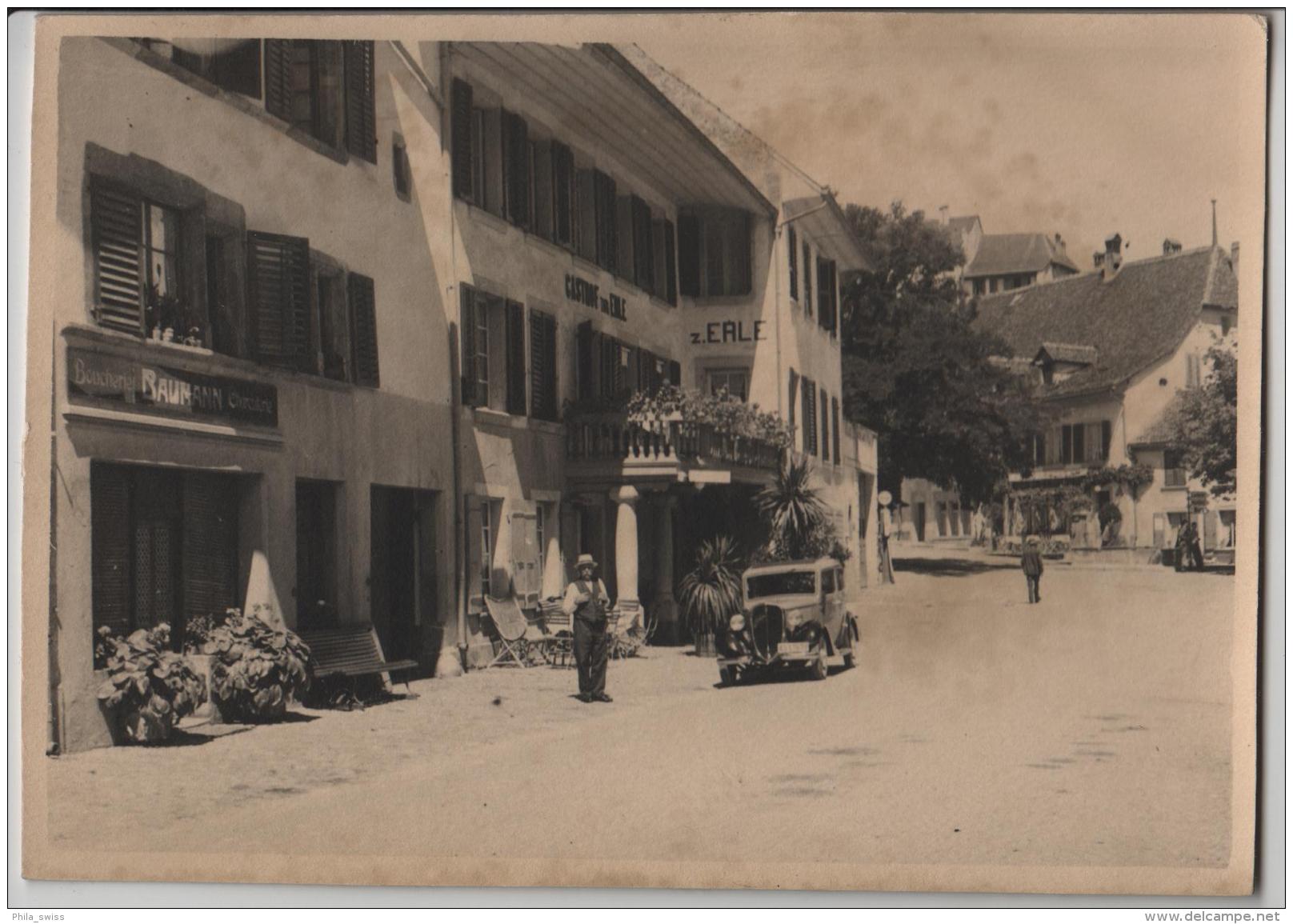 Erlach BE Hauptstrasse - Animee Oldtimer, Gasthof Zur Erle - Boucherie Baumann - Autres & Non Classés