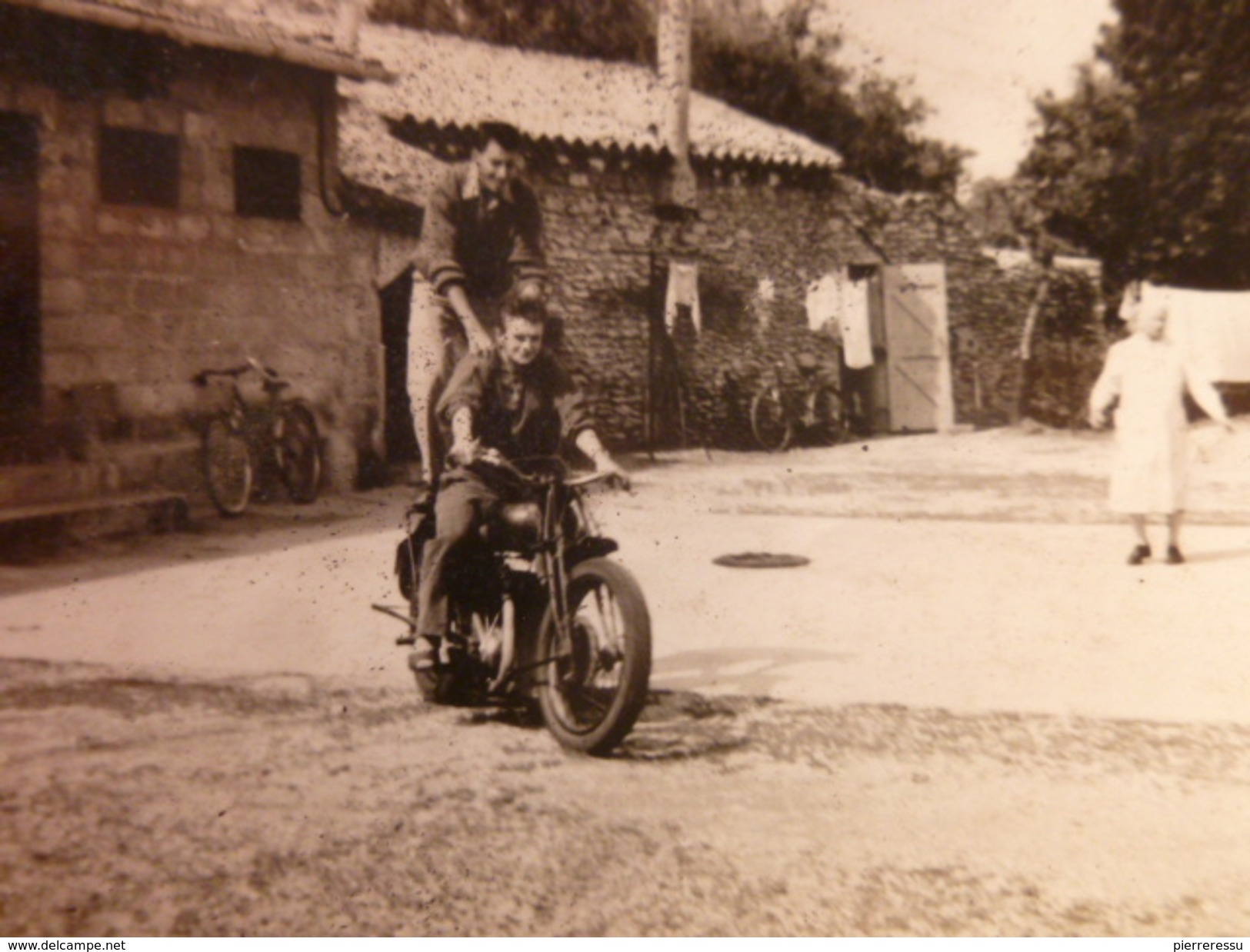 MOTO ANCIENNE PHOTO 10.5 X 8 - Automobiles