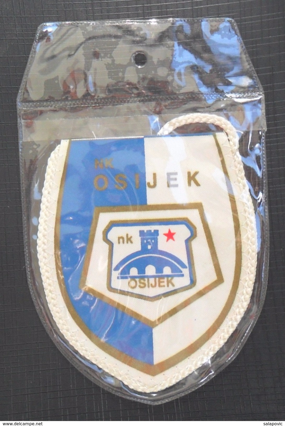 NK OSIJEK CROATIA FOOTBALL CLUB, CALCIO OLD PENNANT, SPORTS FLAG - Bekleidung, Souvenirs Und Sonstige