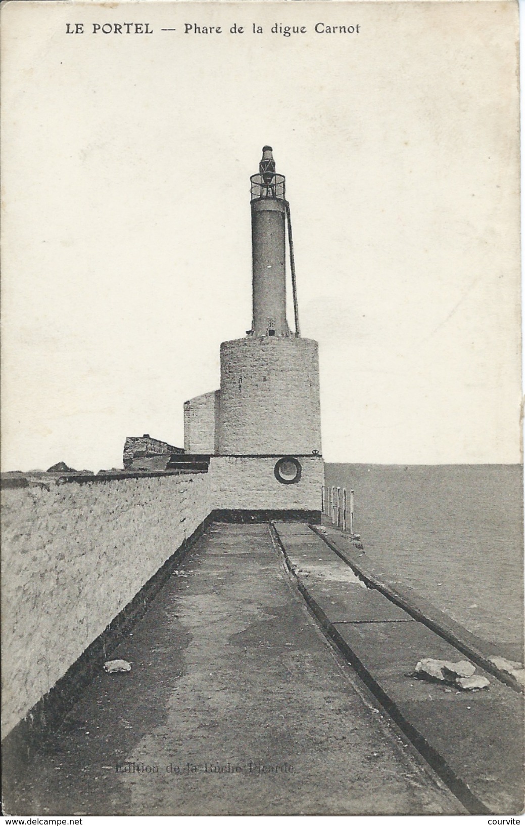 Le Portel - Phare De La Digue Carnot - Le Portel