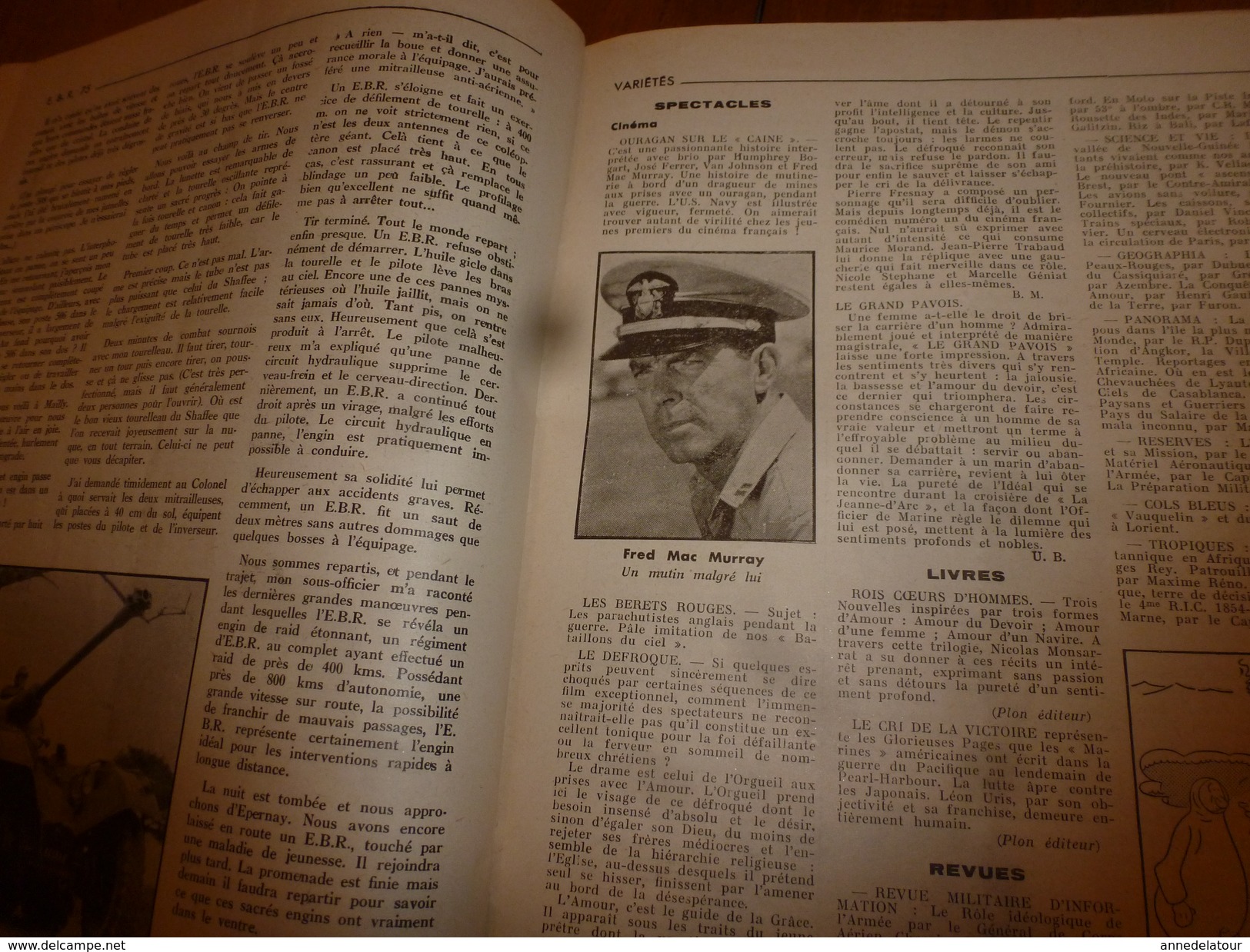 1954 LE COMBATTANT D'INDOCHINE: Hanoï; Bigeard et Langlais libérés par le Vietminh; Ho Chi Minh; Jacques Duclos; etc