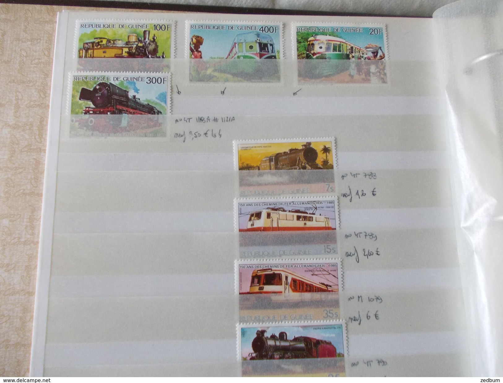 ALBUM 5 collection de timbres avec pour thème le chemin de fer train de tout pays valeur 447.50 &euro;