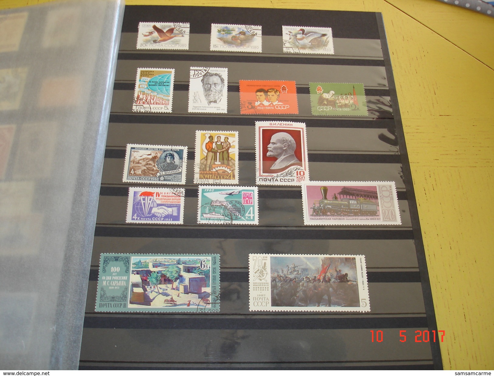 ALBUM CONTENANT COLLECTION DE TIMBRES OBLITERES D'URSS (RUSSIE) - Collections (with Albums)