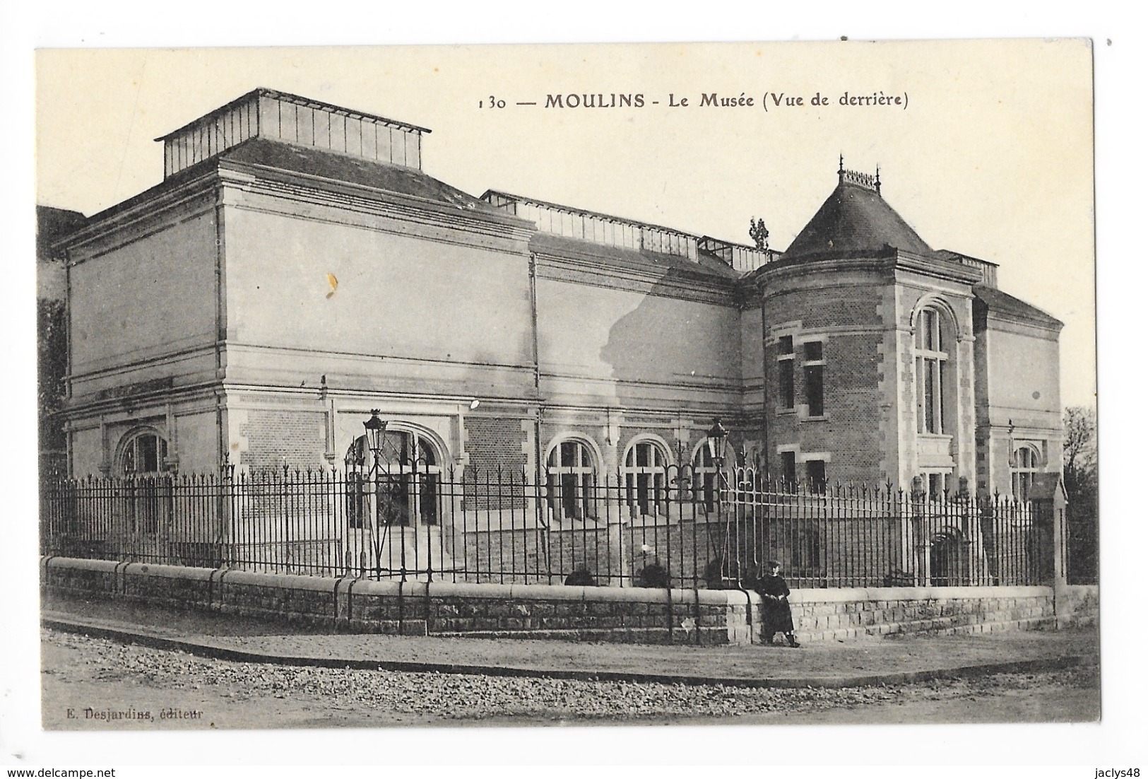 MOULINS  (cpa 03)   Le Musée (vue De Derrière)  -     - L 1 - Moulins