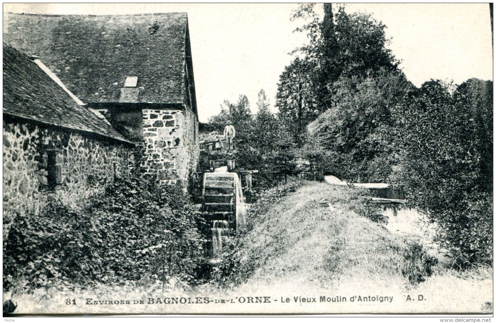 N°47492 -cpa Environs Bagnoles De L'Orne -le Vieux Moulin D'Antoigny- - Moulins à Eau