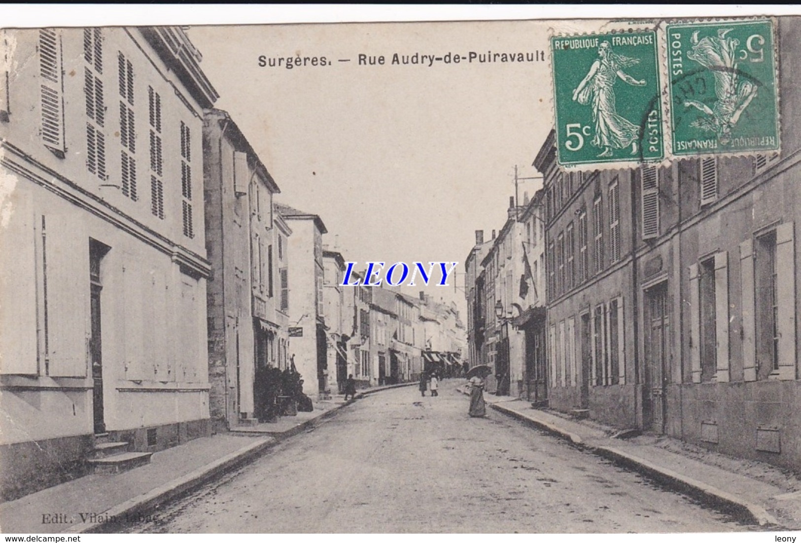 CPA De SURGERES   (17) -  Rue AUDRY De PUIRAVAULT - ANIMATIONS - 1910 - Surgères