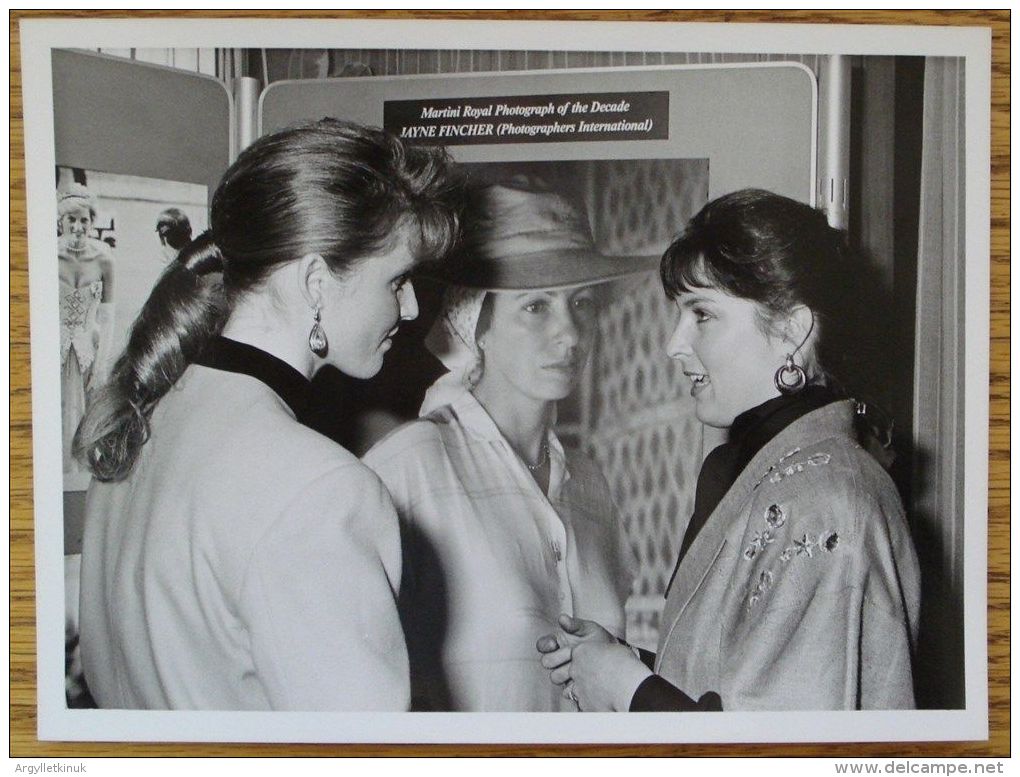 THREE FINE ORIGINAL PRESS PHOTOS PRINCESS ANNE DUCHESS YORK MARTIN PHOTO 1986 - Famous People