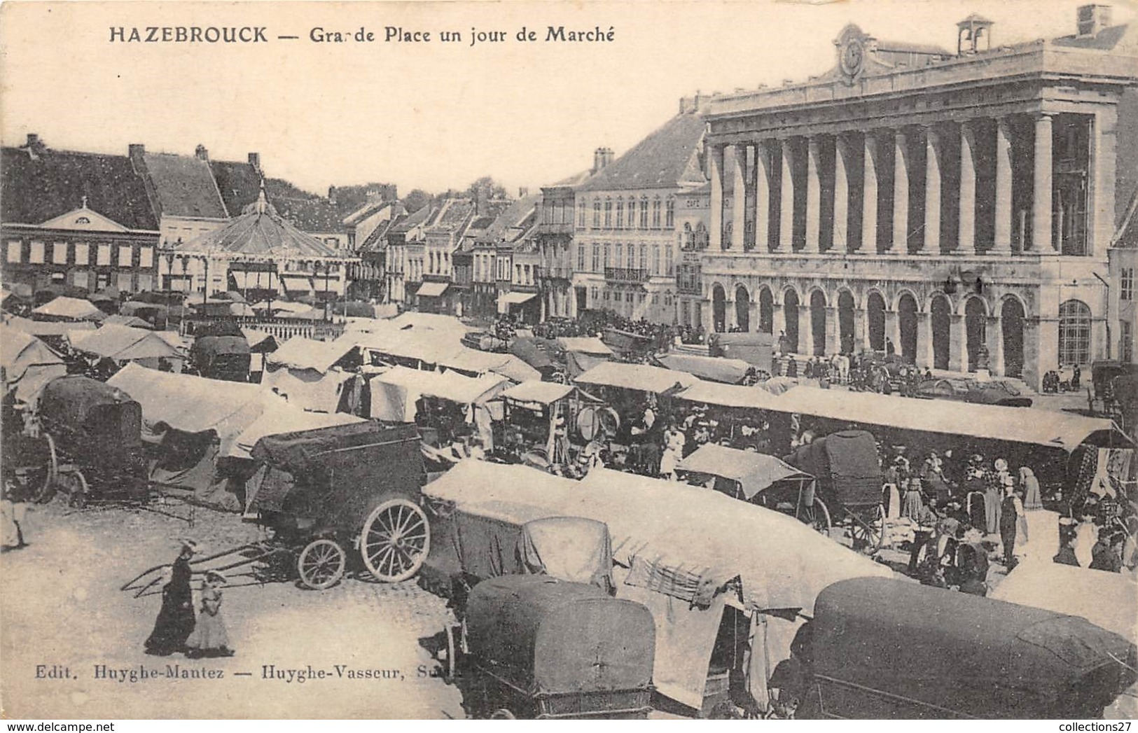 59-HAZEBROUCK- GRANDE PLACE UN JOUR DE MARCHE - Hazebrouck