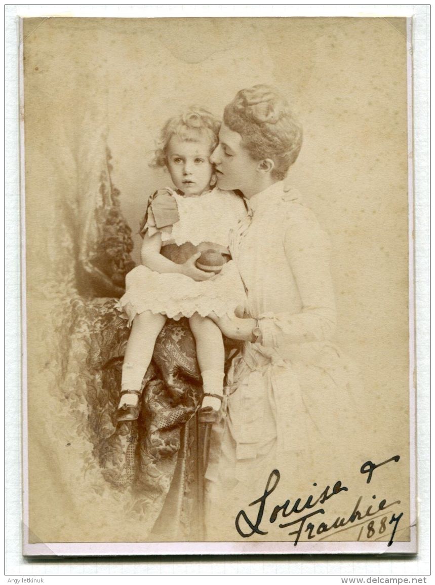 SIGNED CABINET PHOTO LOUISE DUCHESS OF BEAUFORT & SON FRANKIE 1887 - Famous People