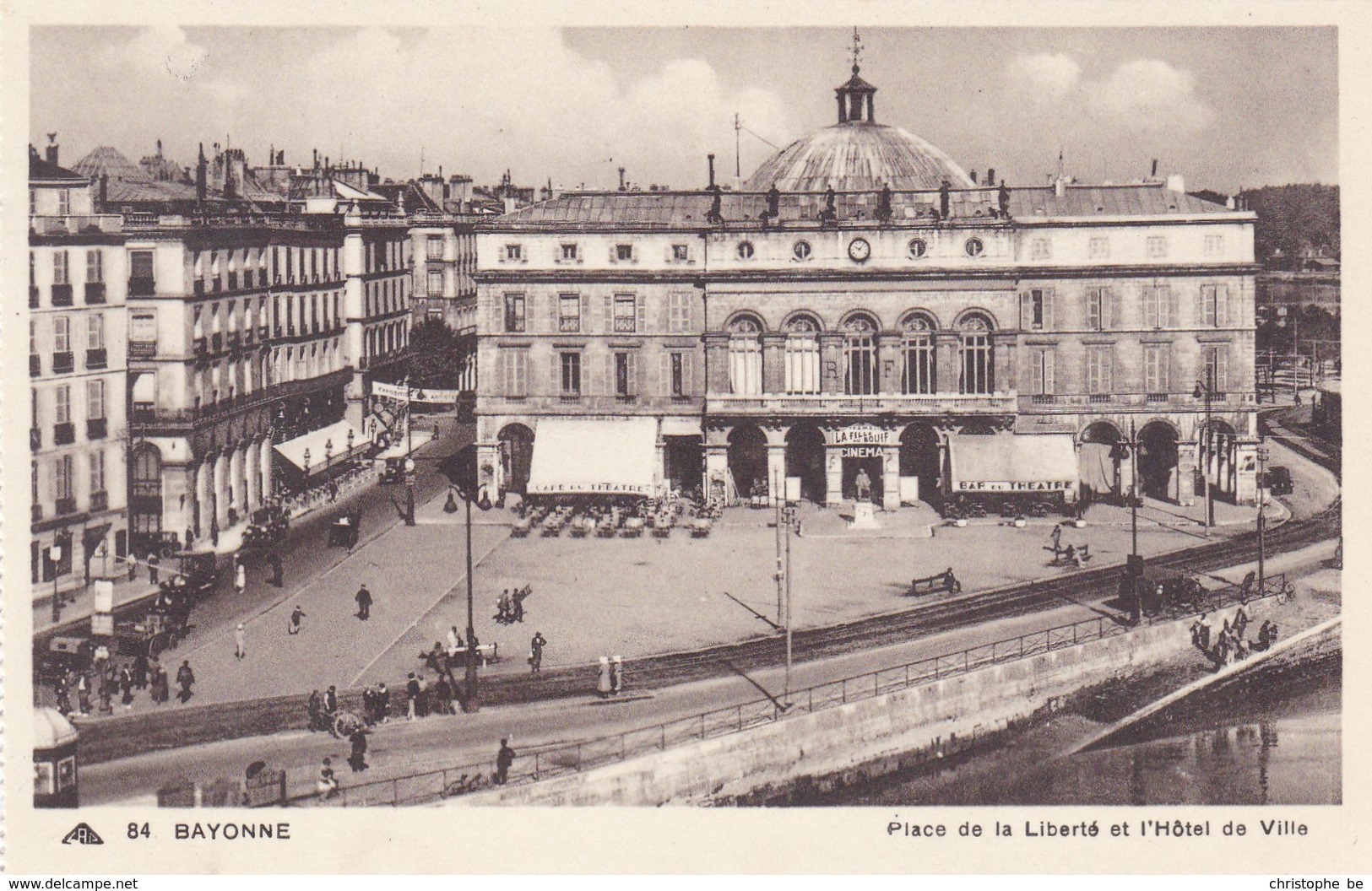 CPA Bayonne, Place De La Liberté Et L'Hôtel De Ville (pk34951) - Bayonne