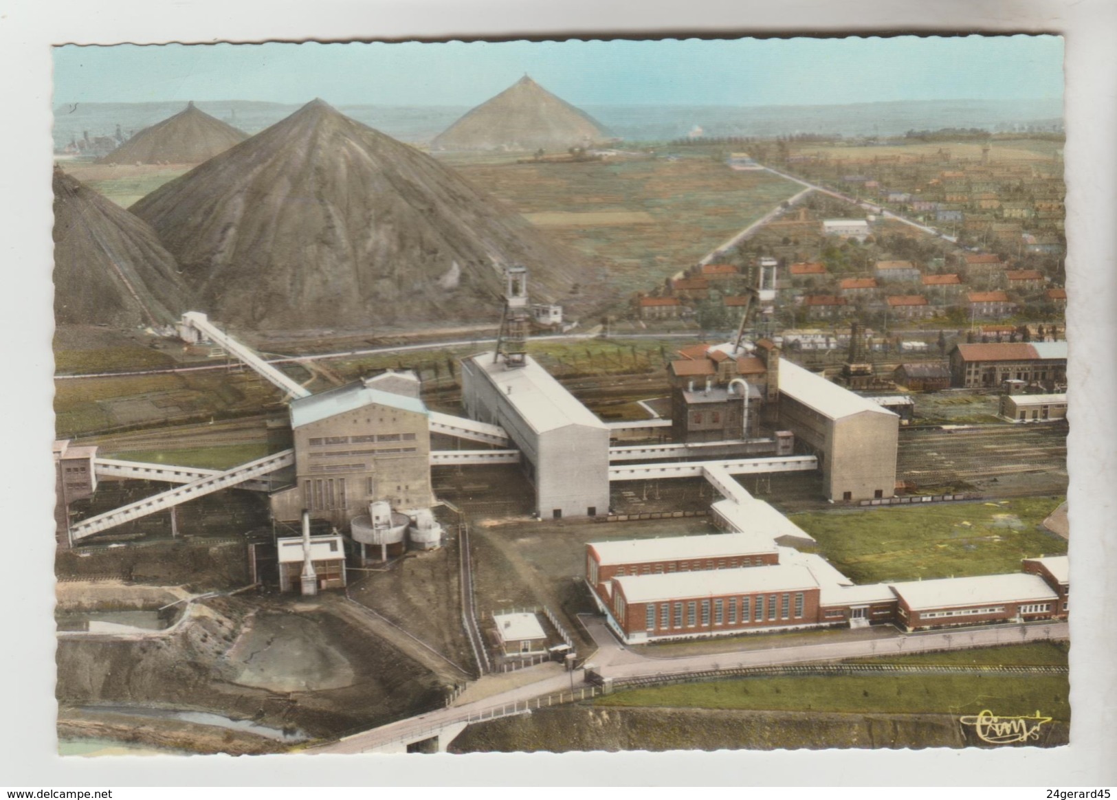 CPSM MARLES LES MINES (Pas De Calais) - Le Siège 2 Bis Vue Aérienne - Autres & Non Classés