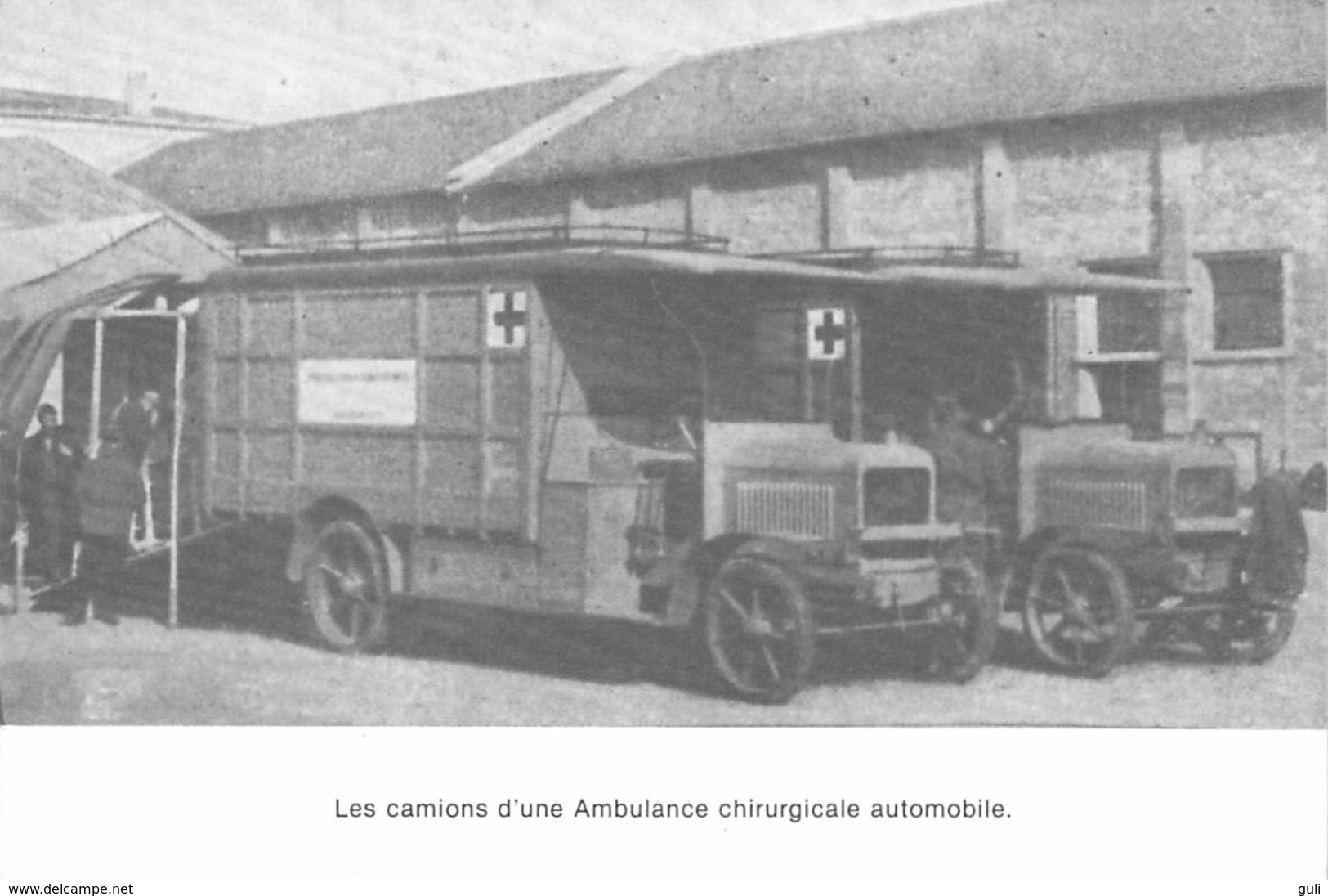 Militaria  REPRO REPRODUCTION  Cpm NEUVE Les Camions D'une Ambulance Chirurgicale Automobile  (Guerre  Santé Chirurgie) - Autres & Non Classés