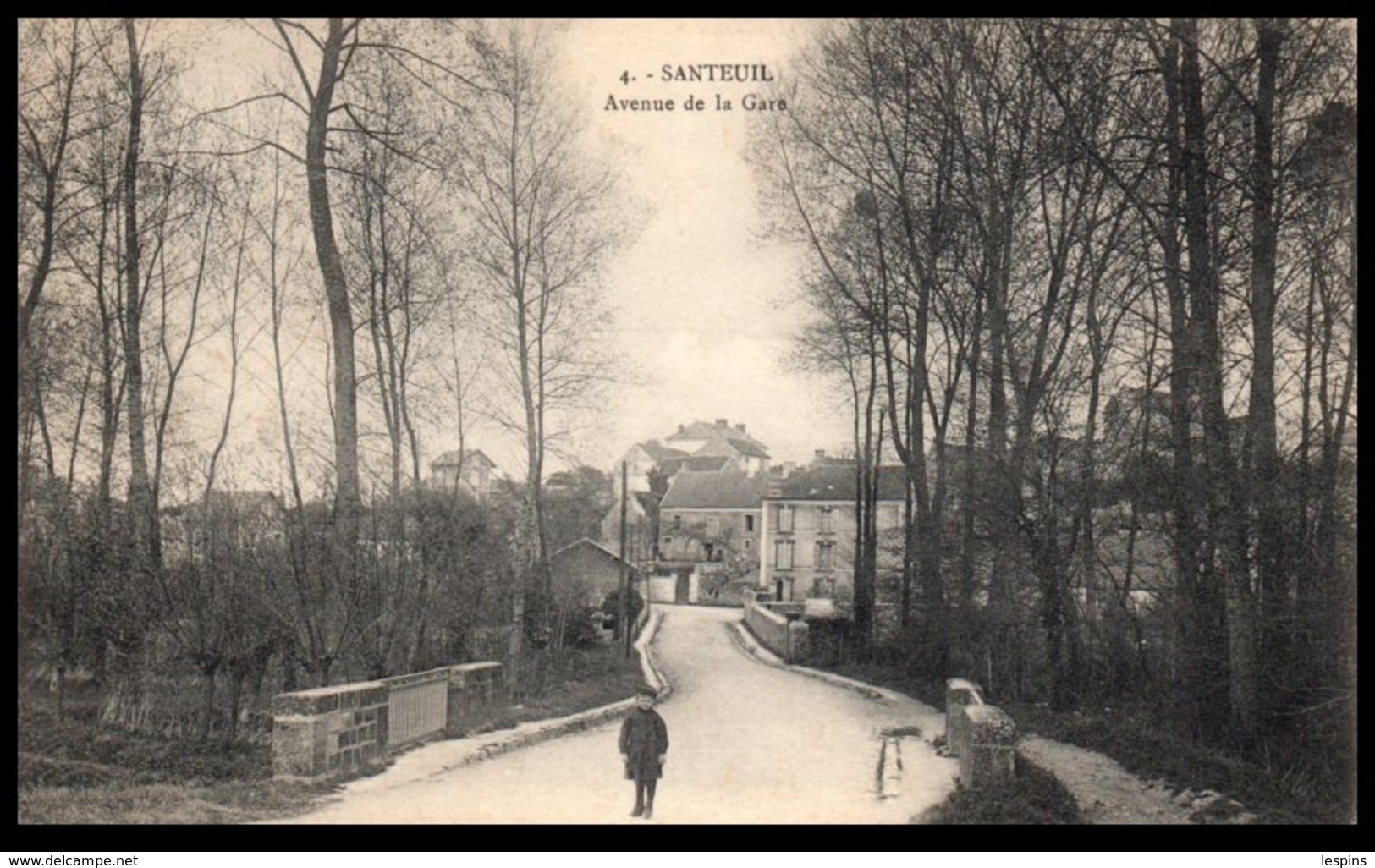 95 - SANTEUIL -- Avenue De La Gare - Santeuil