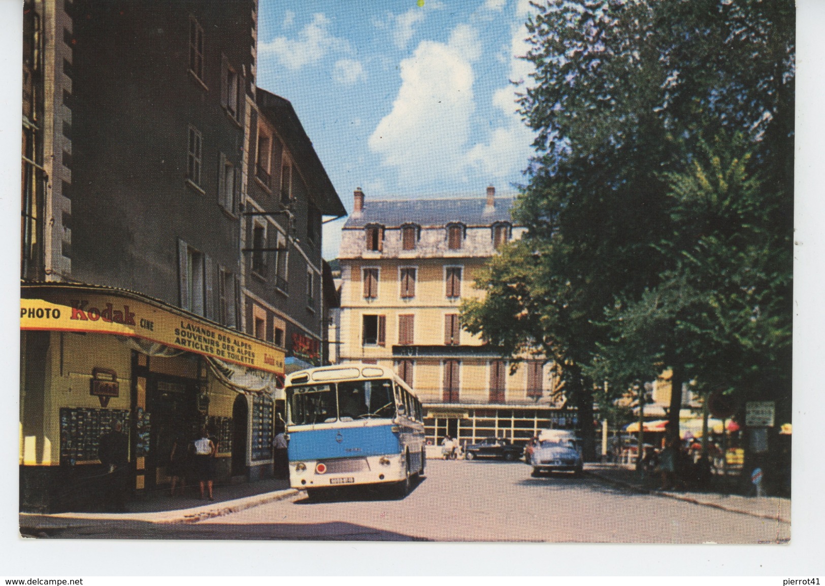 BARCELONNETTE - Place Manuel (autobus ) - Barcelonnetta