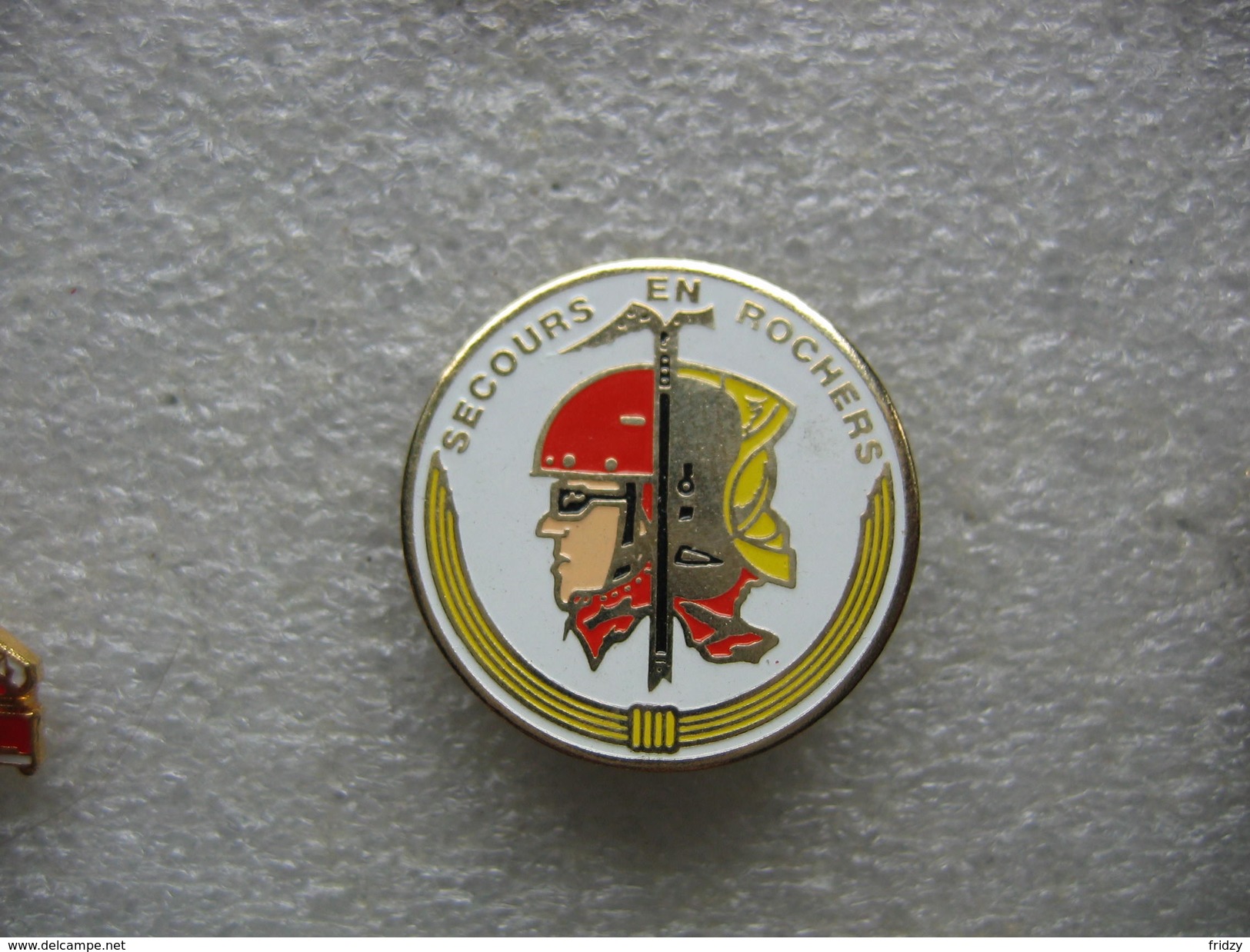 Pin's Sapeurs Pompiers, Secours En Rochers - Firemen