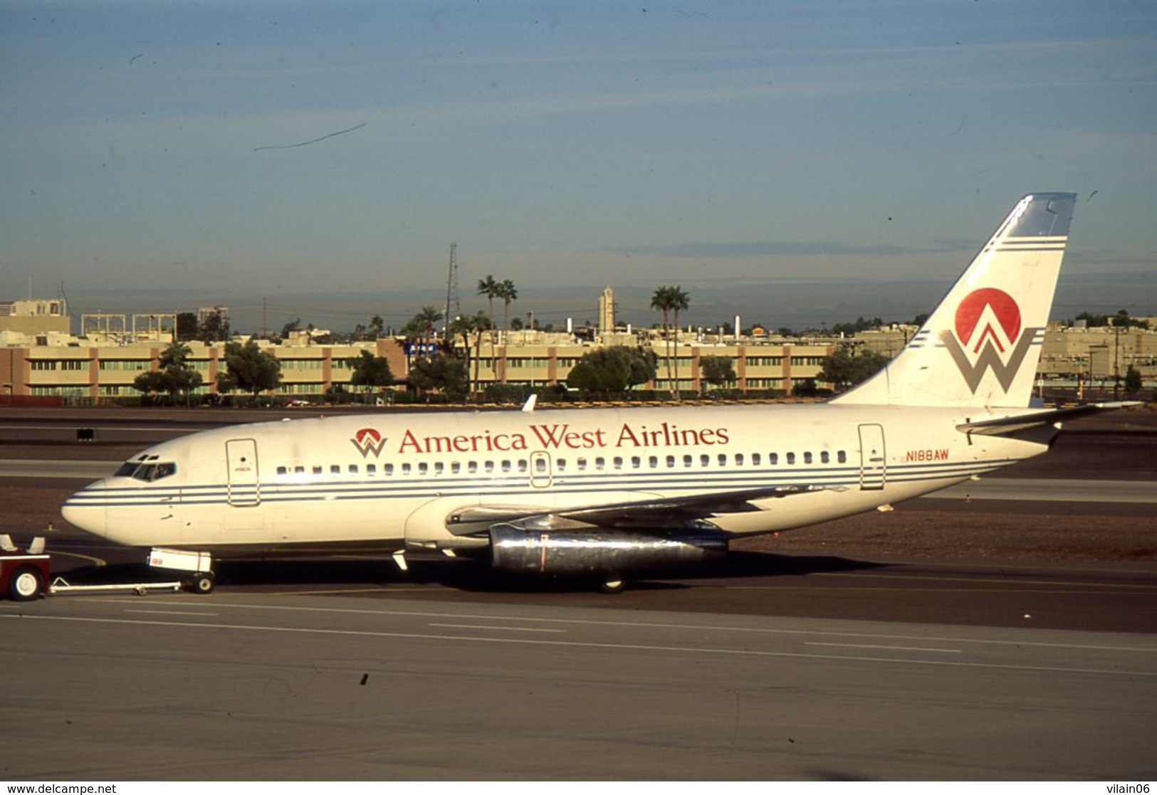 SLIDE / AVION / AIRCRAFT   KODAK  ORIGINAL   AMERICA WEST AIRLINES  B 737 100   N1884W - Diapositive