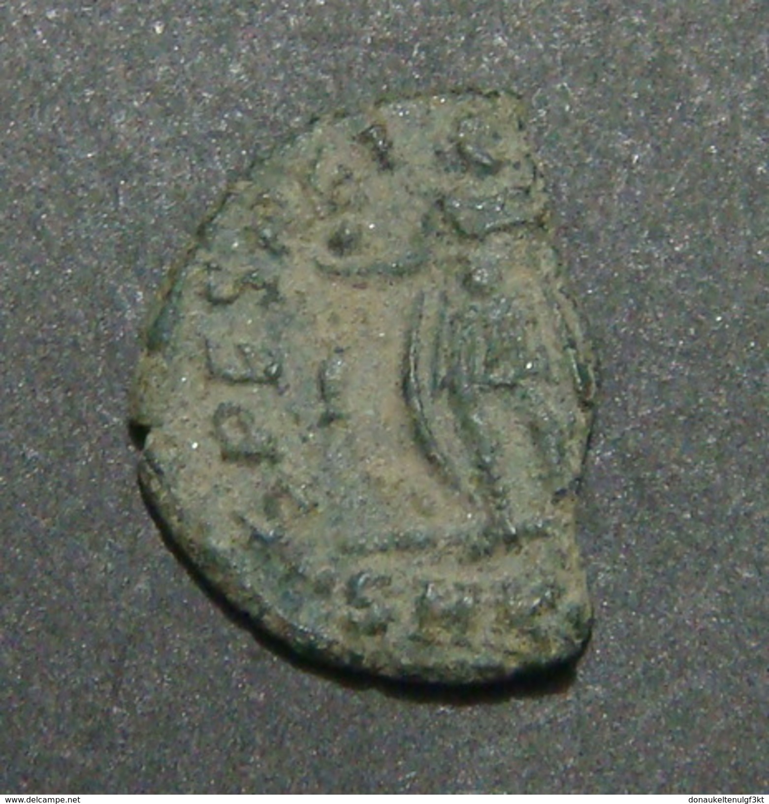 CUTTED FOR CHANGE AE4 OF CONSTANTIUS II, RARE - L'Empire Chrétien (307 à 363)