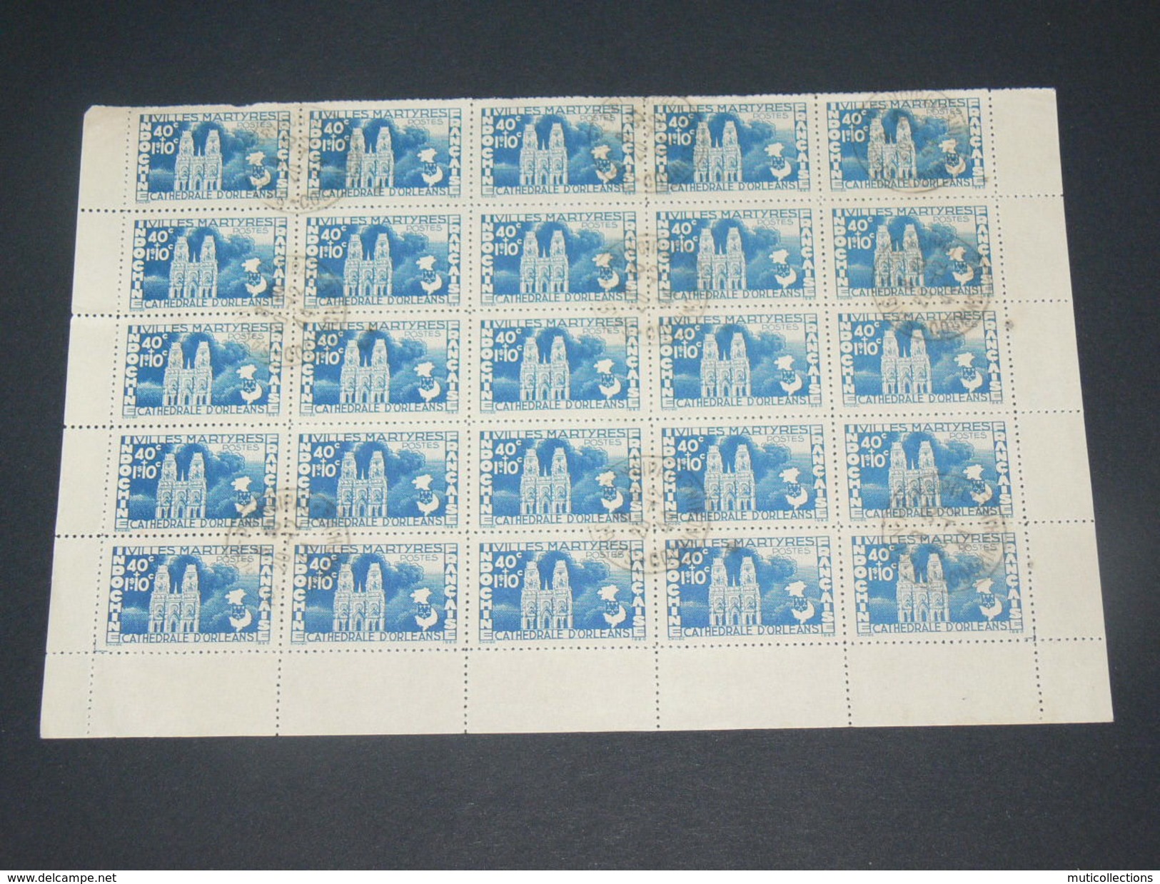 TIMBRES NEUFS D INDOCHINE 1889 A 1945  /  1944  ORLEANS  40  CENTS  / BLOC 25 TIMBRES  MORCEAU DE FEUILLET - Neufs