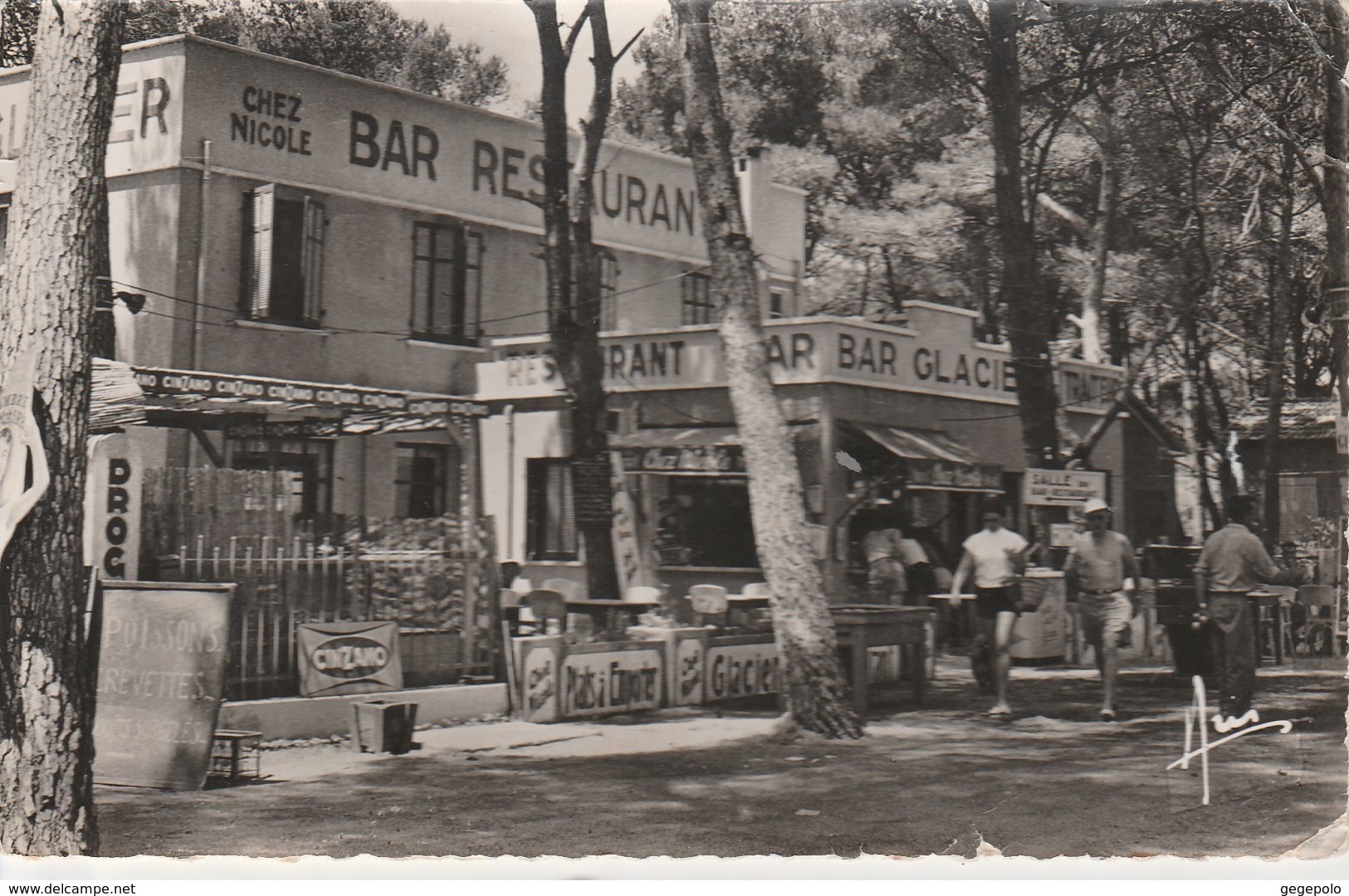 LA CAPTE - HYERES -   Bar Restaurant - Hôtel , Chez " Nicole "     ( Rare ) - Hyeres