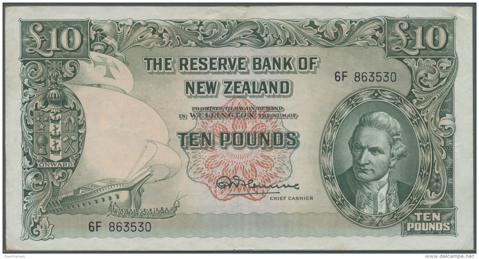 New Zealand / Neuseeland: 10 Pounds ND P. 161c, Folds And Creases In Paper But No Holes Or Tears, Still Crispness In Pap - Nouvelle-Zélande