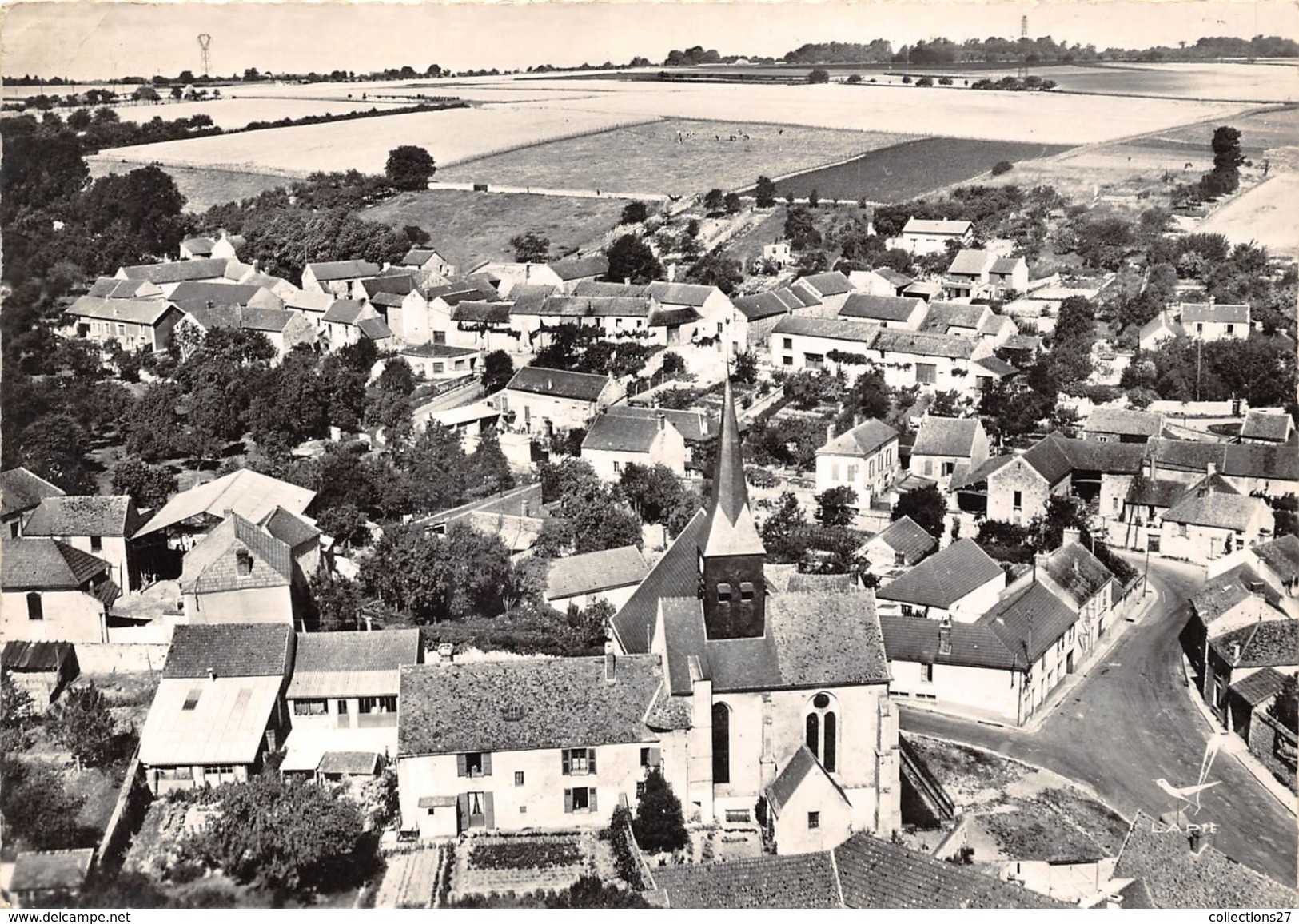 78-GEURVILLE- LE CENTRE, VUE DU CIEL - Guerville