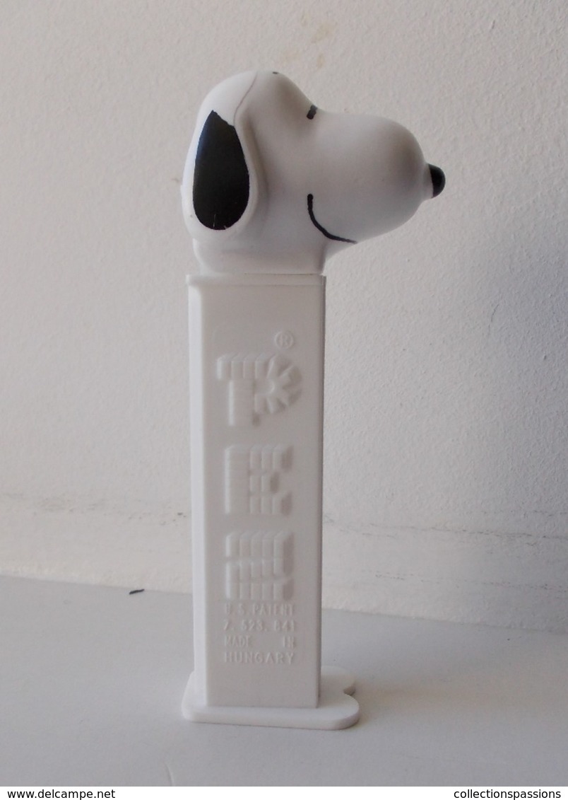 - PEZ. Snoopy - 11 Cm - - Pez