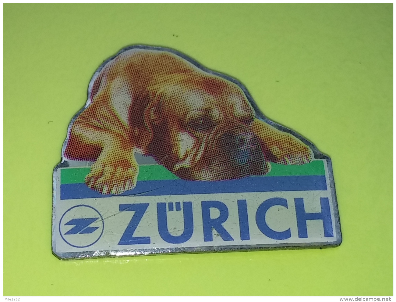 PINS 16 - DOG, HUND, CHIEN, ZURICH - Animaux