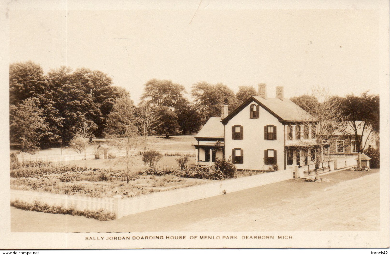 Etats Unis. Sally Jordan Boarding House Of Menlo Park, Dearborn, Mich - Dearborn