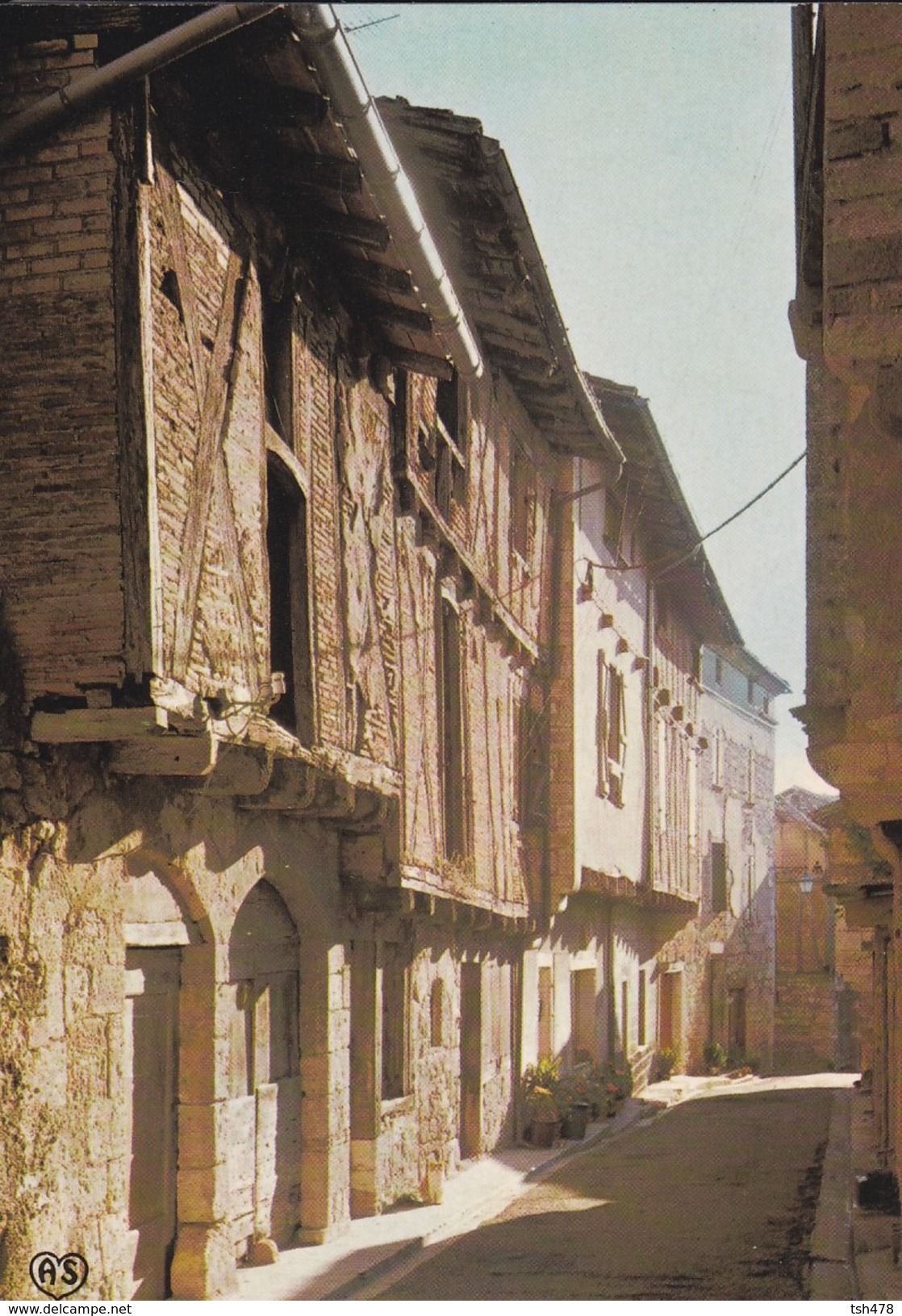 81-----CASTELNAU DE MONTMIRAL---cité Médiévale--rue Pierre De Gorsse--voir 2 Scans - Castelnau De Montmirail