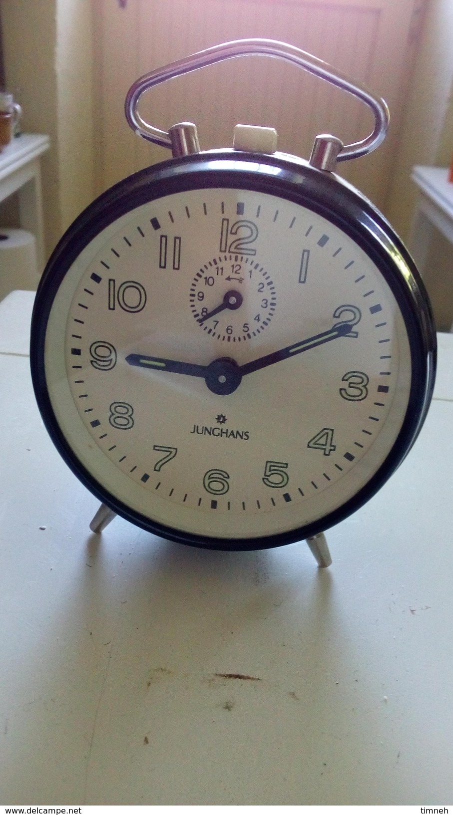 REVEIL JUNGHANS - Métal Et Plastique - NOIR ET BLANC -  Diamètre 9cm - Mécanique -  Fonctionne  + Alarme - FLUO - Alarm Clocks