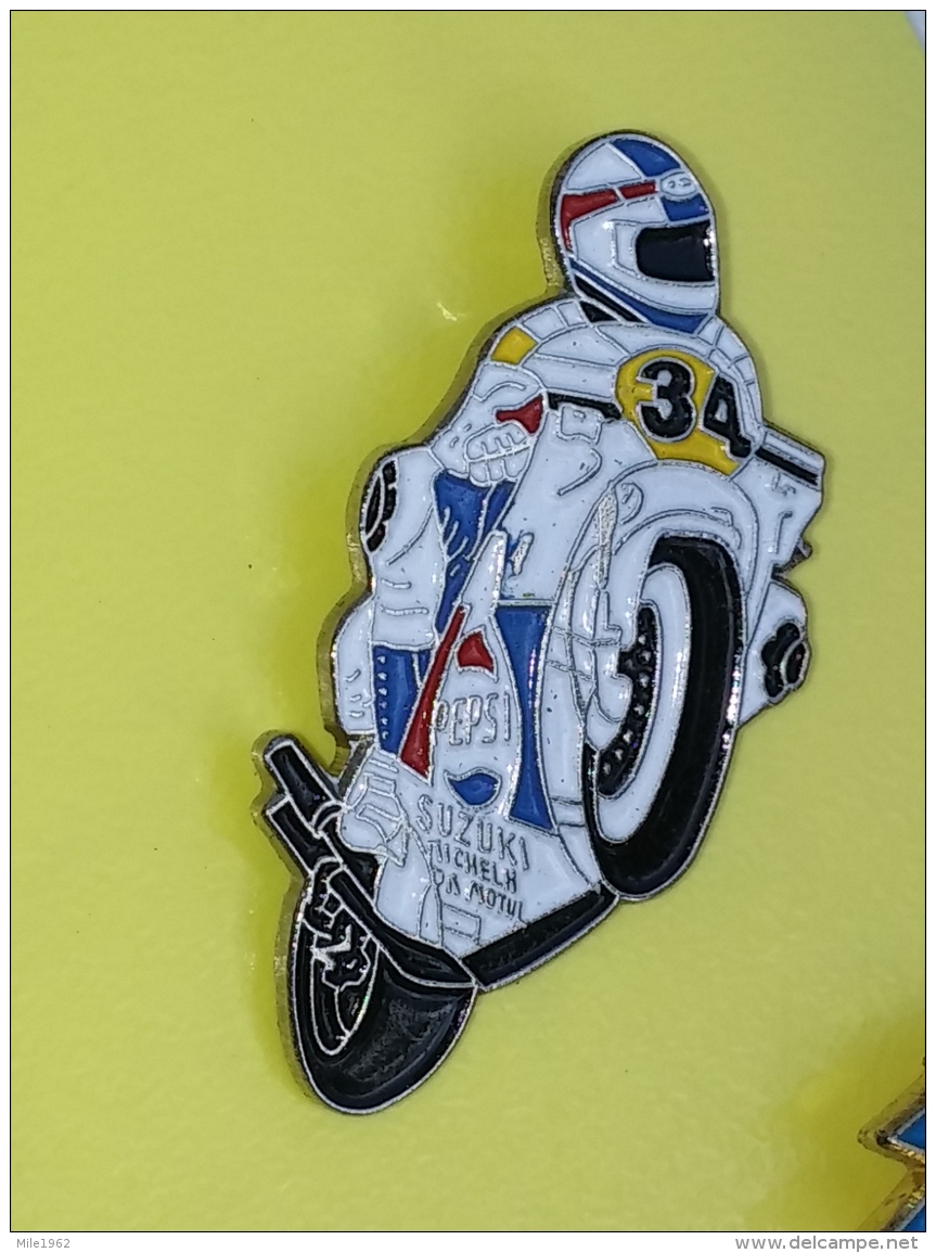 PINS 21 -  MOTO, Motorbike, Motorcycle - Motorbikes