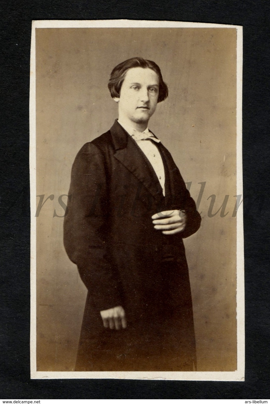 Photo-carte De Visite / CDV / Homme / Man / W / Photo V. Sallas / Charleroi - Anciennes (Av. 1900)