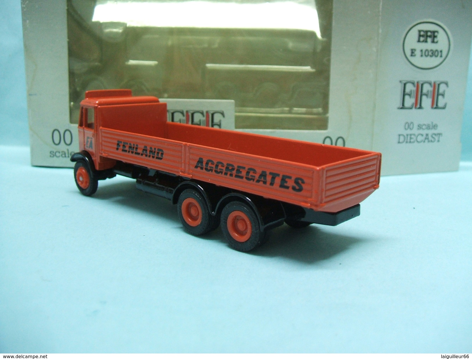 EFE - CAMION AEC MAMMOTH FENLAND AGGREGATES Réf. E 10301 BO 1/76 OO - Schaal 1:76