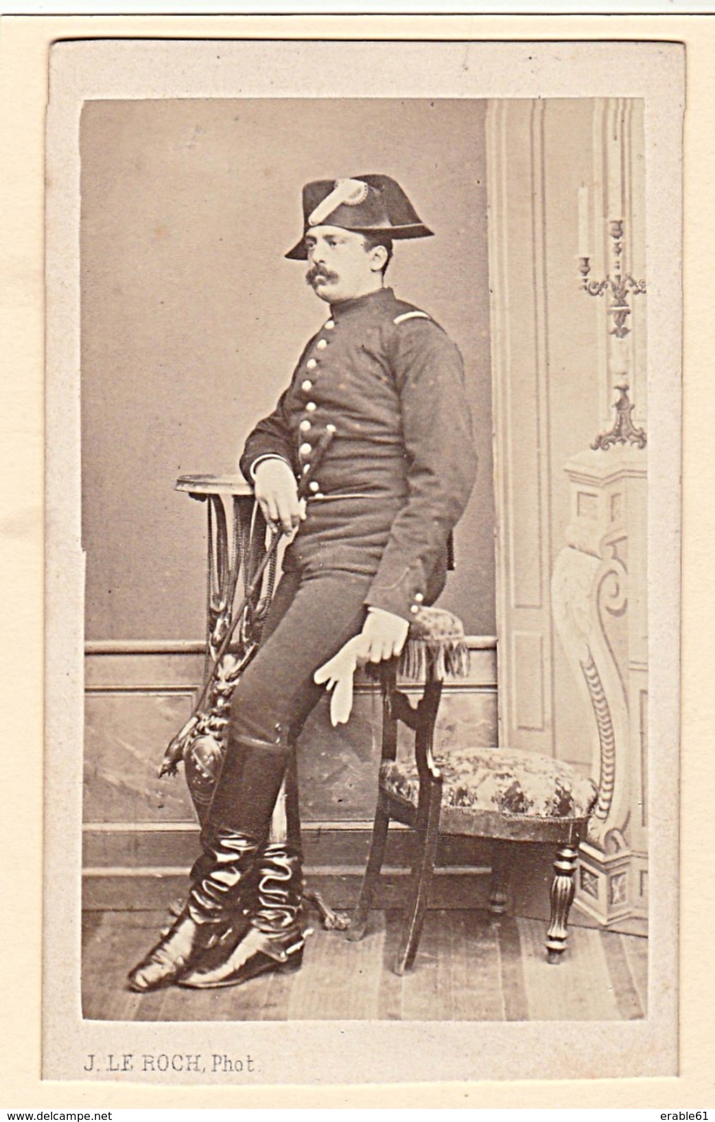 SUPERBE PHOTO CDV 19 EME MILITAIRE CAVALERIE  Cabinet J LE ROCH Photographe De L Ecole Imperiale De Cavalerie A SAUMUR - Guerre, Militaire