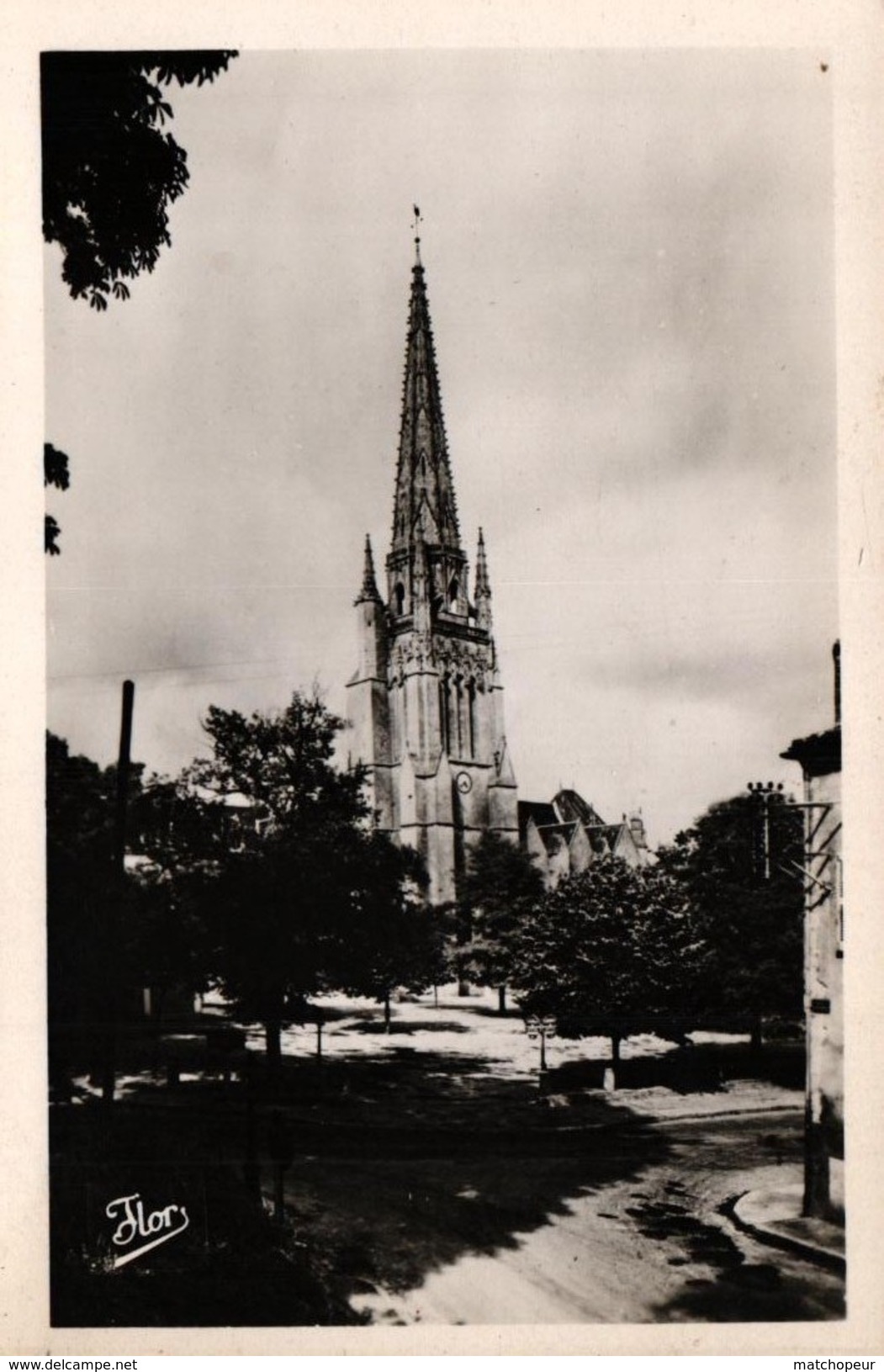 FONTENAY LE COMTE -85- EGLISE NOTRE DAME - Fontenay Le Comte