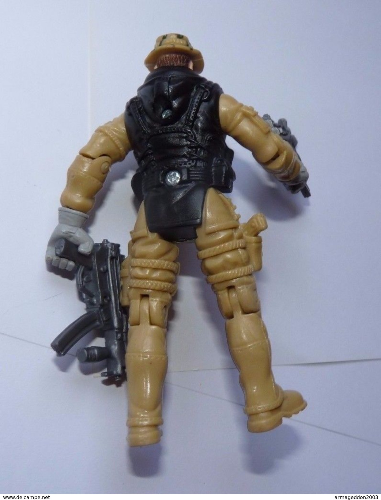 GI JOE SOLDAT ARME DE 2 ARMES CHAP MEI - GIJö