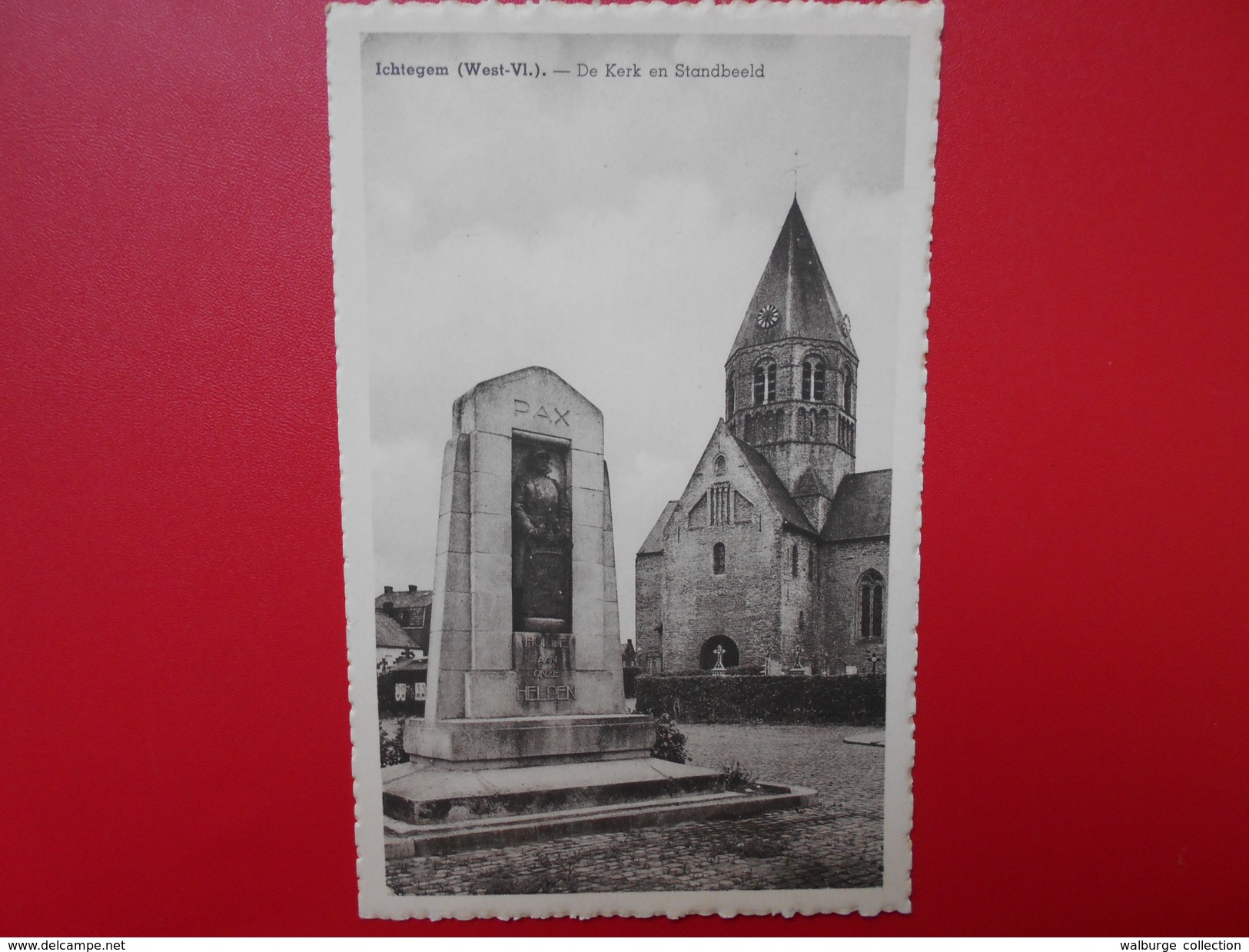 Ichtegem :De Kerk En Standbeeld (I10) - Ichtegem